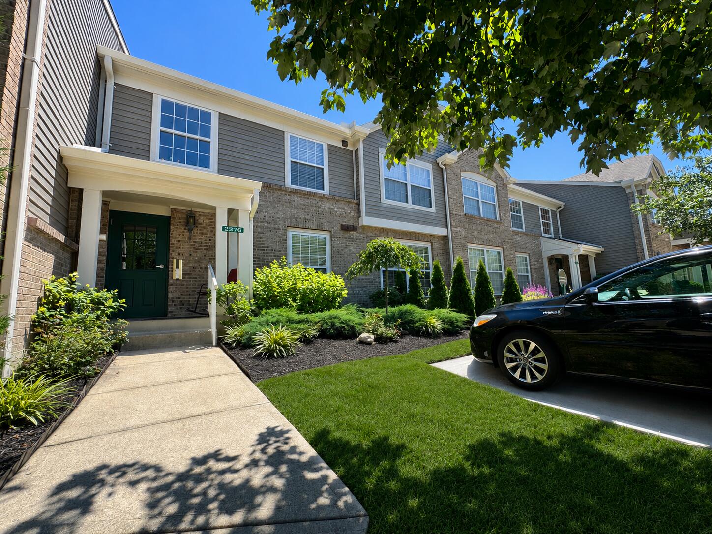2276 Edenderry Drive, 300
