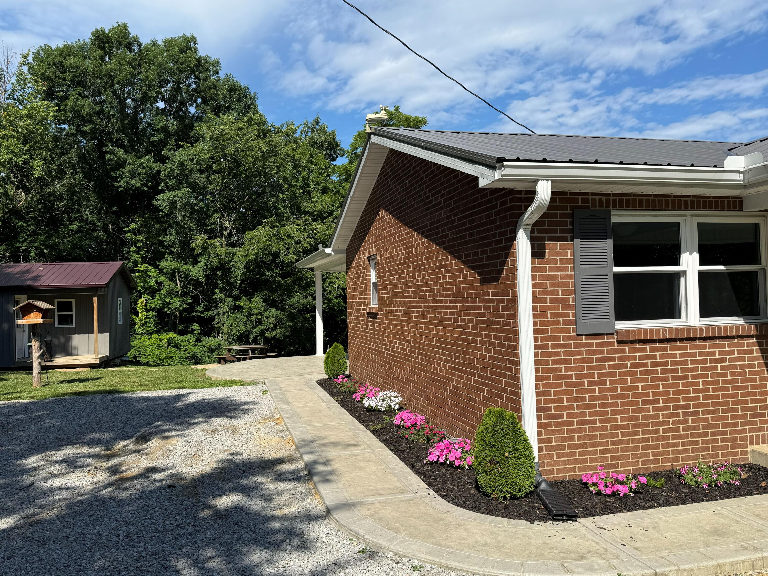 4645 Georgetown Road Property Photo 6