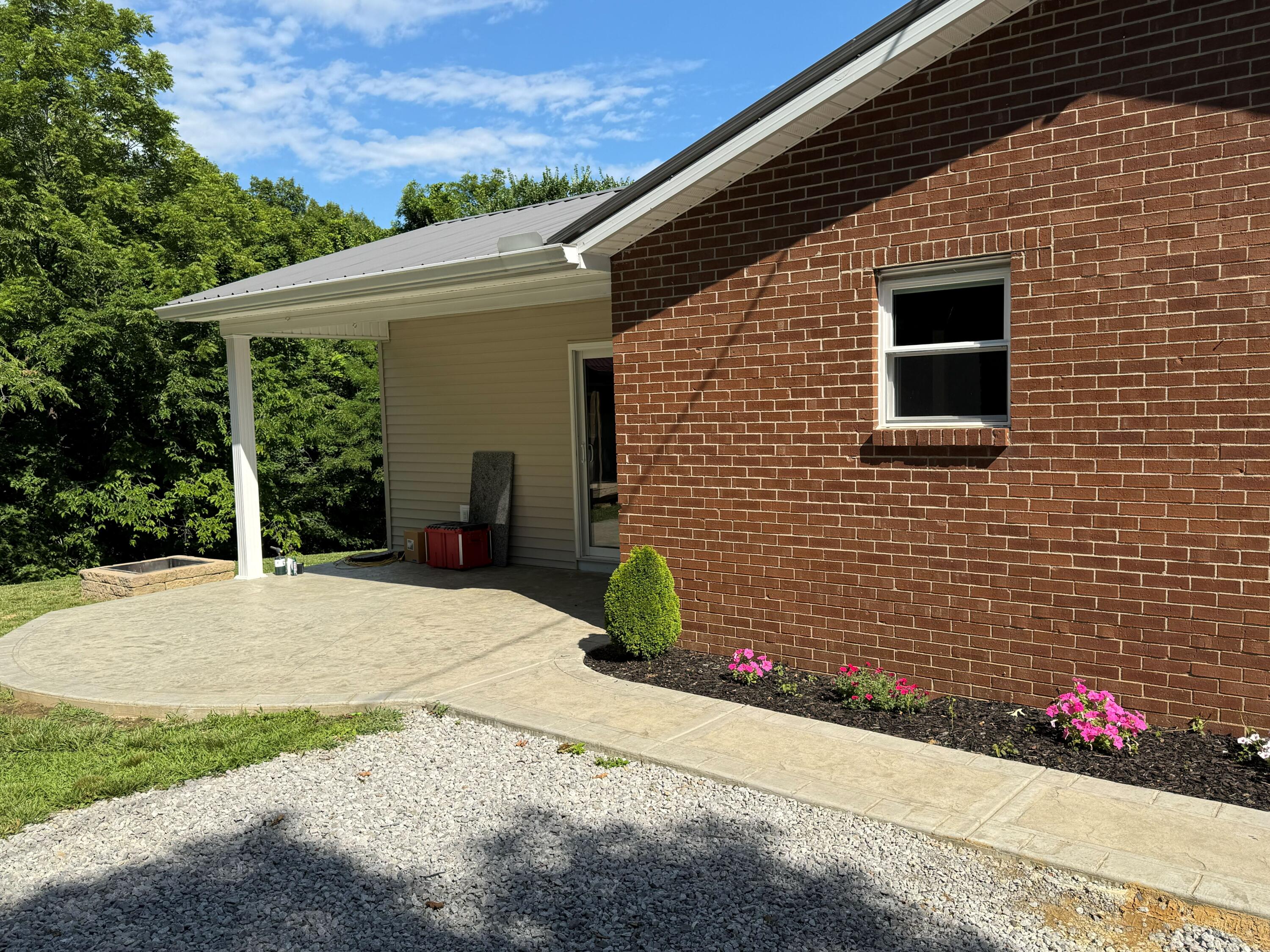 4645 Georgetown Road Property Photo 7