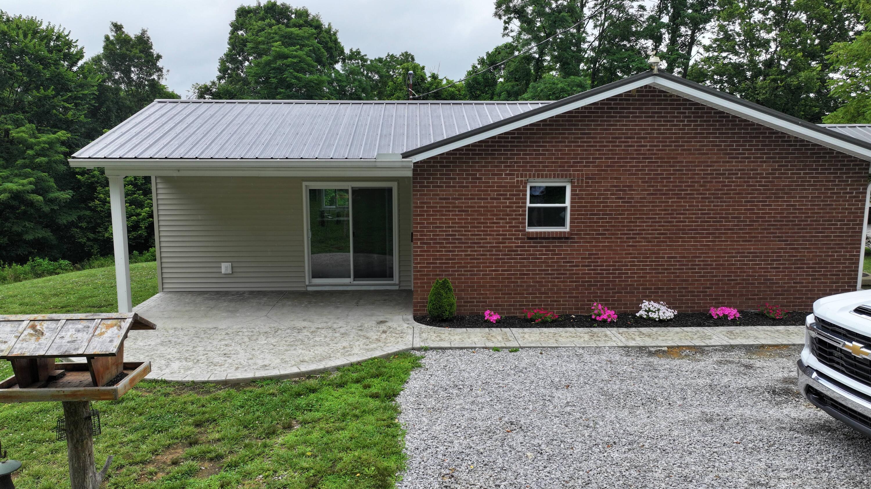 4645 Georgetown Road Property Photo 8