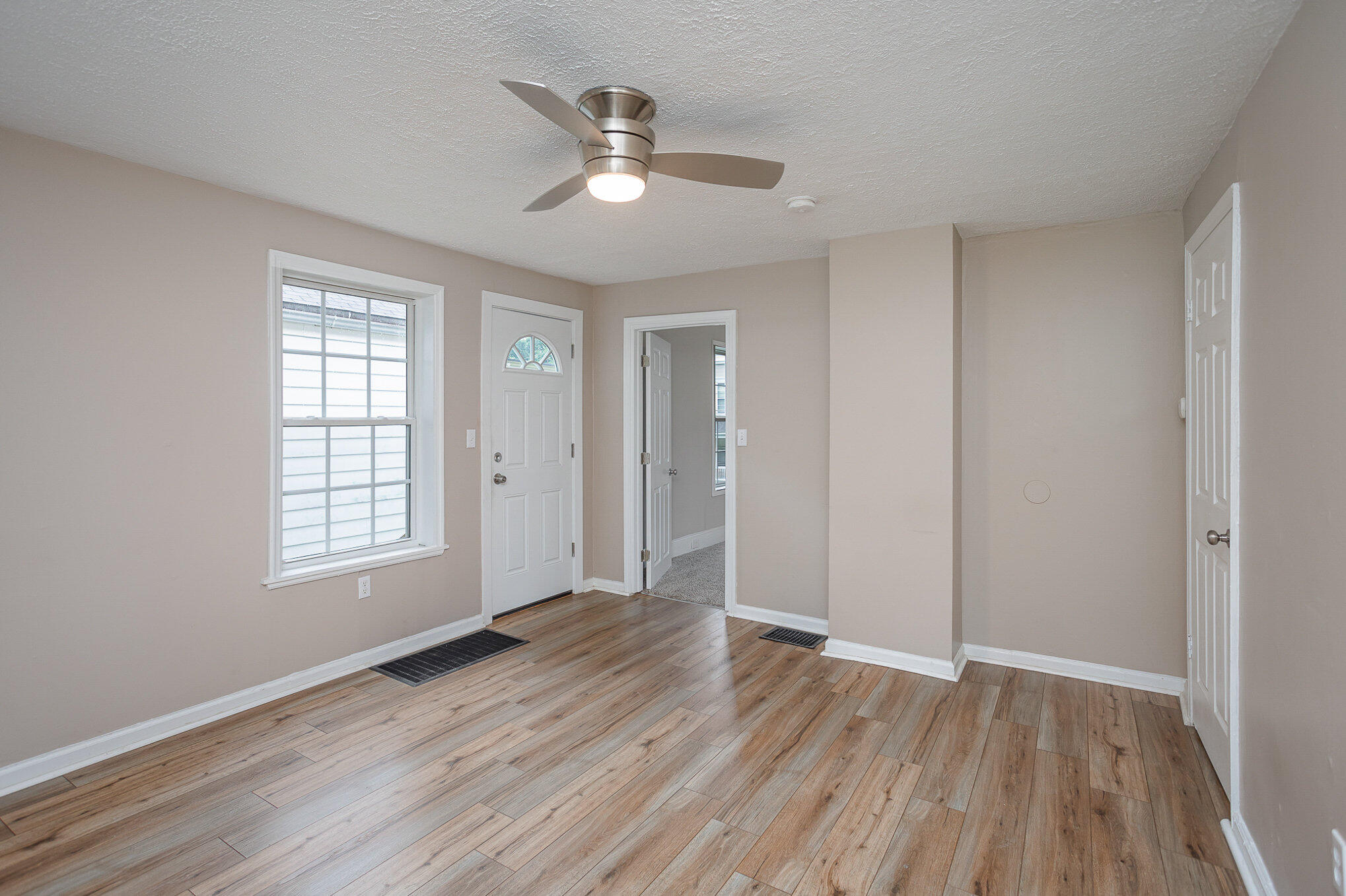 1125 Park Avenue Property Photo 8