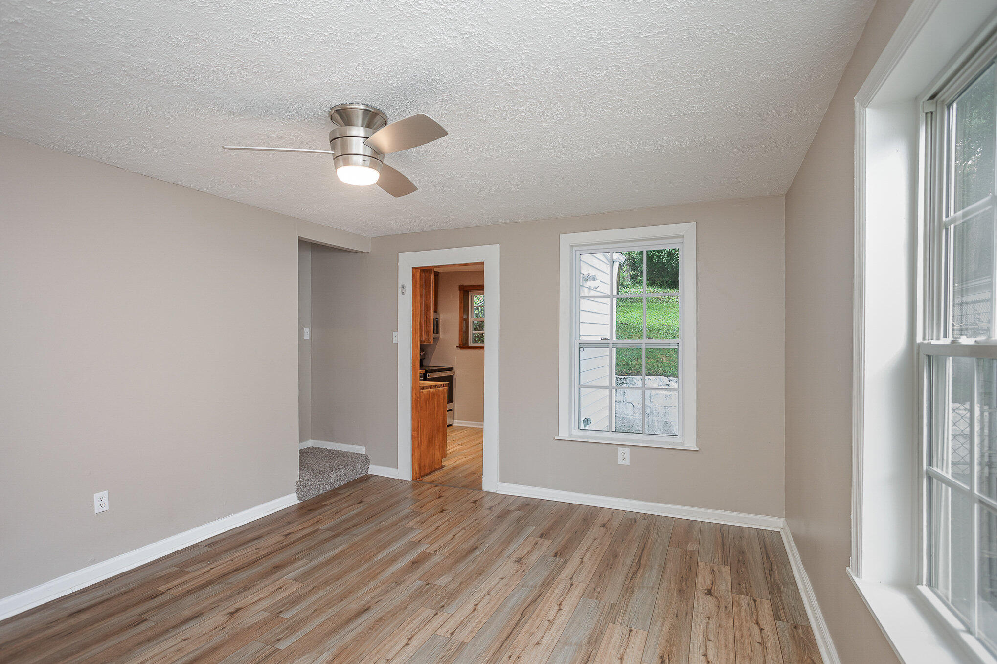 1125 Park Avenue Property Photo 9