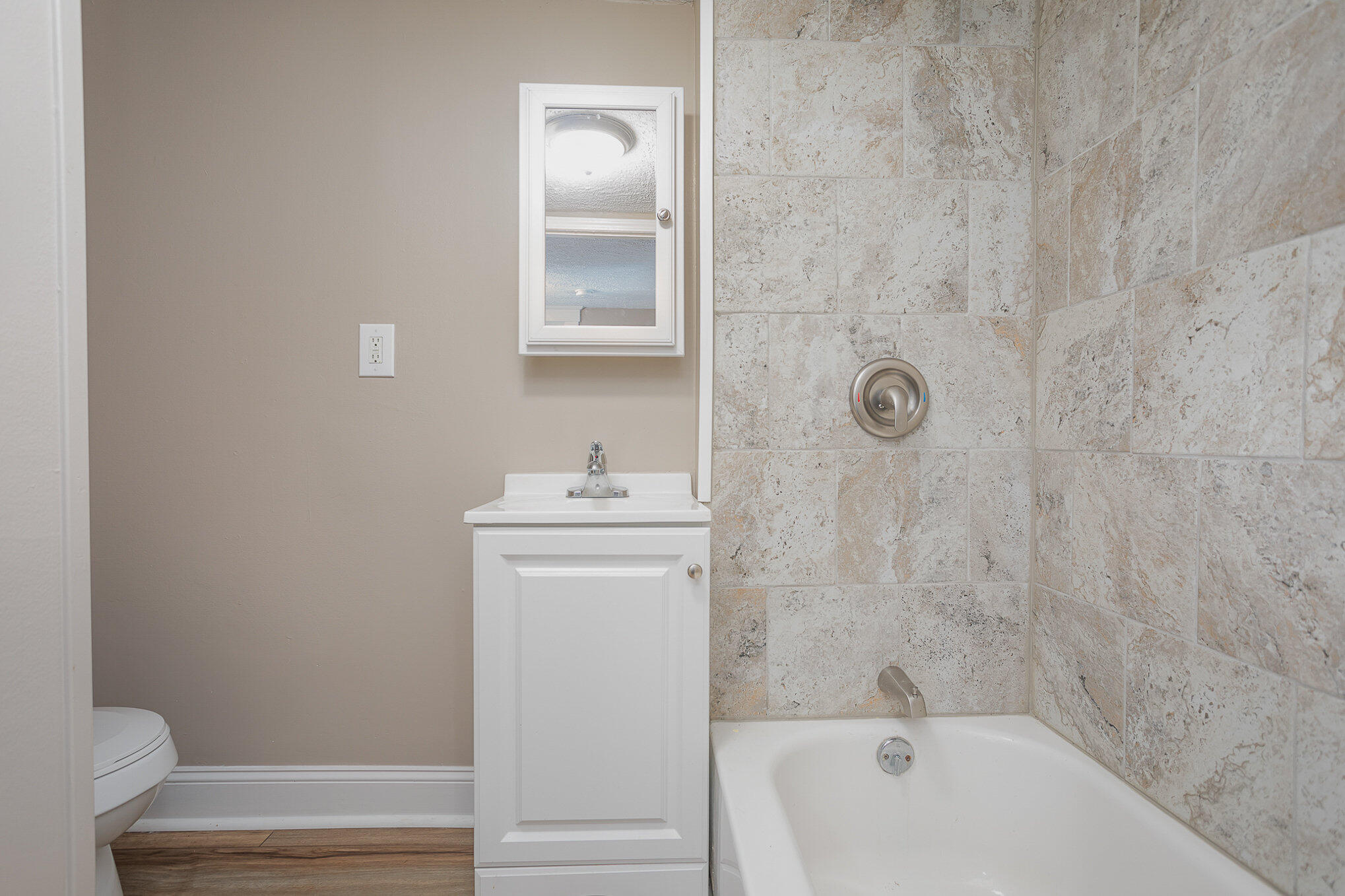 1125 Park Avenue Property Photo 19