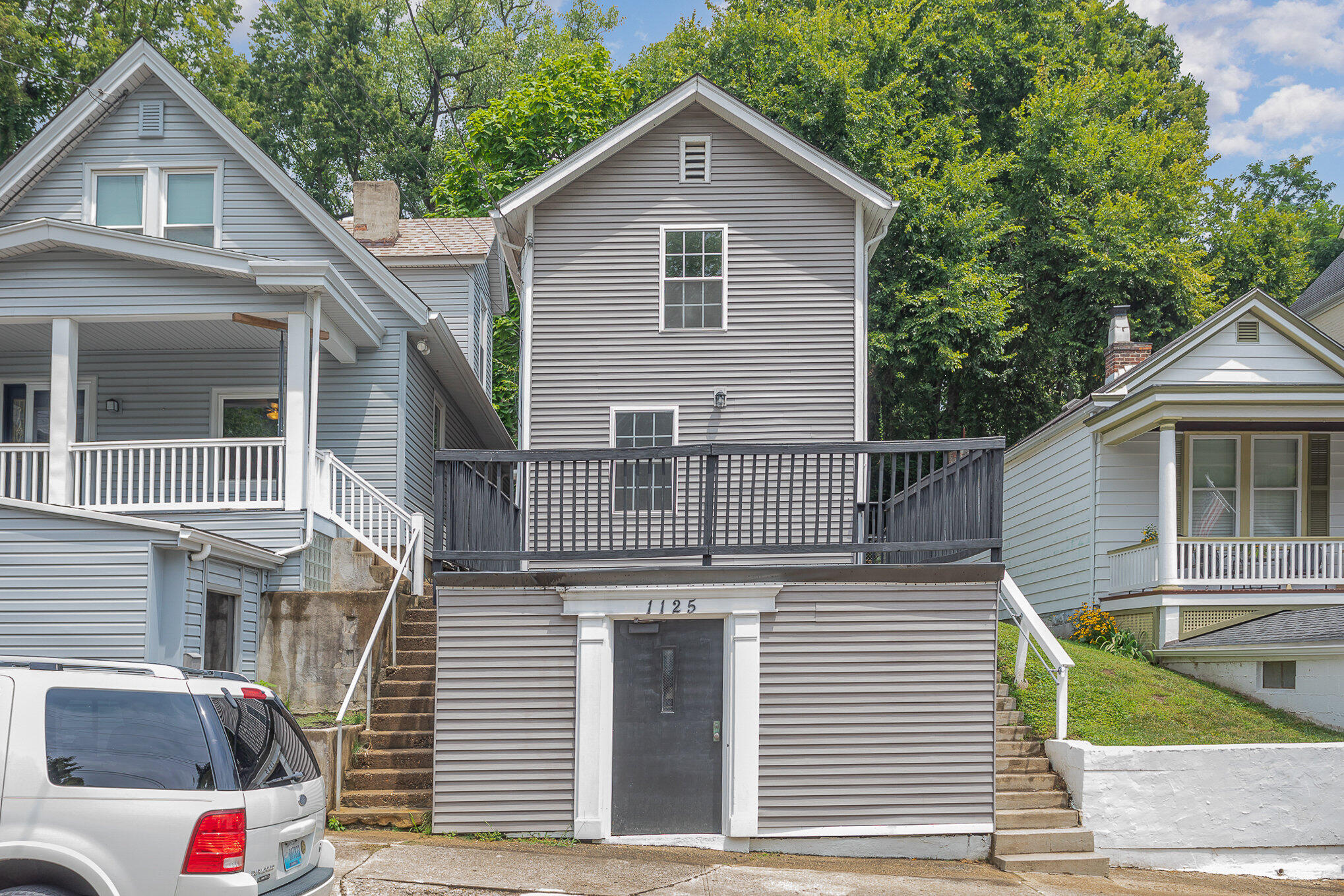 1125 Park Avenue Property Photo 32