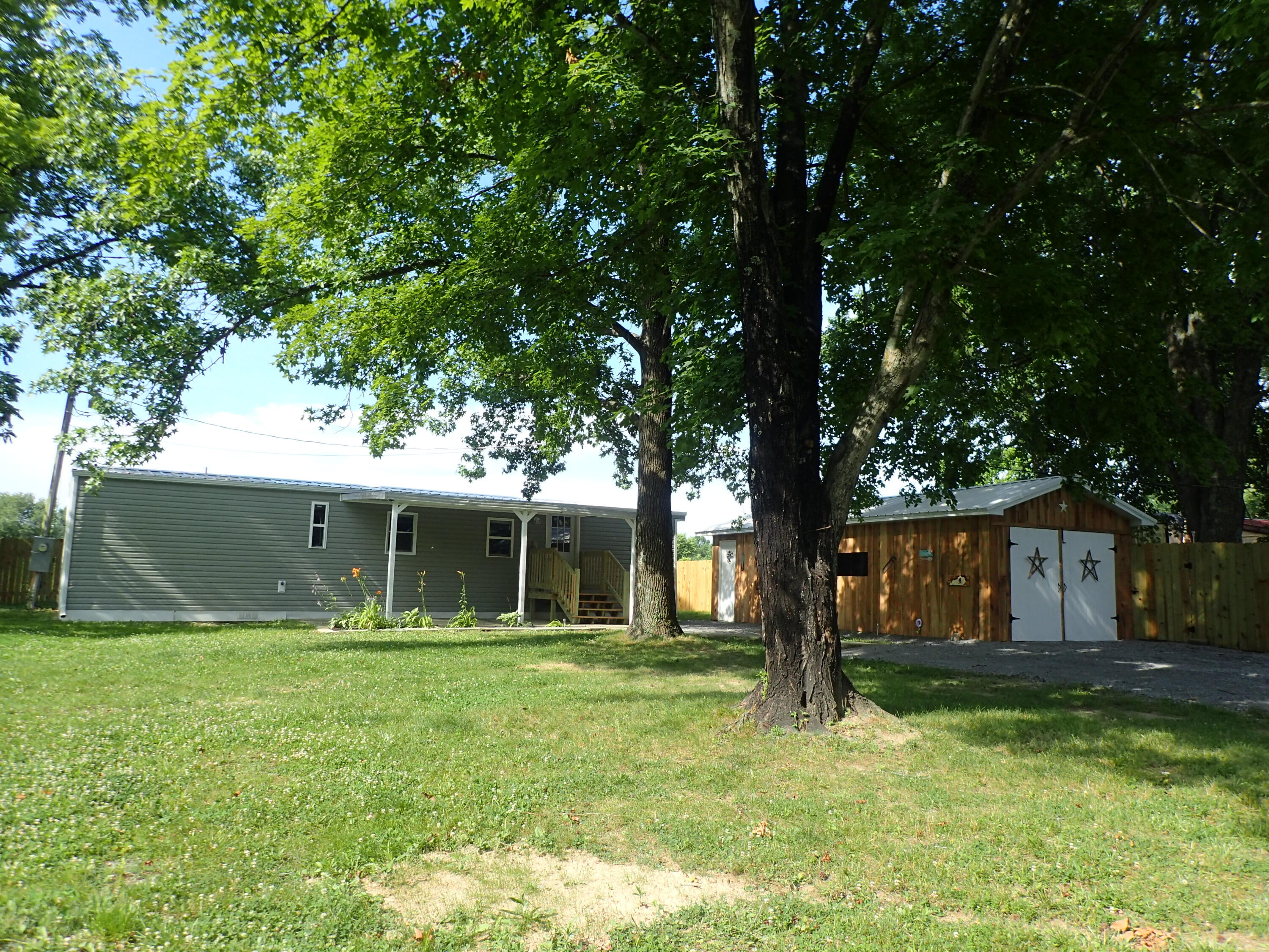 230 Happy Hollow Lane Property Photo 1