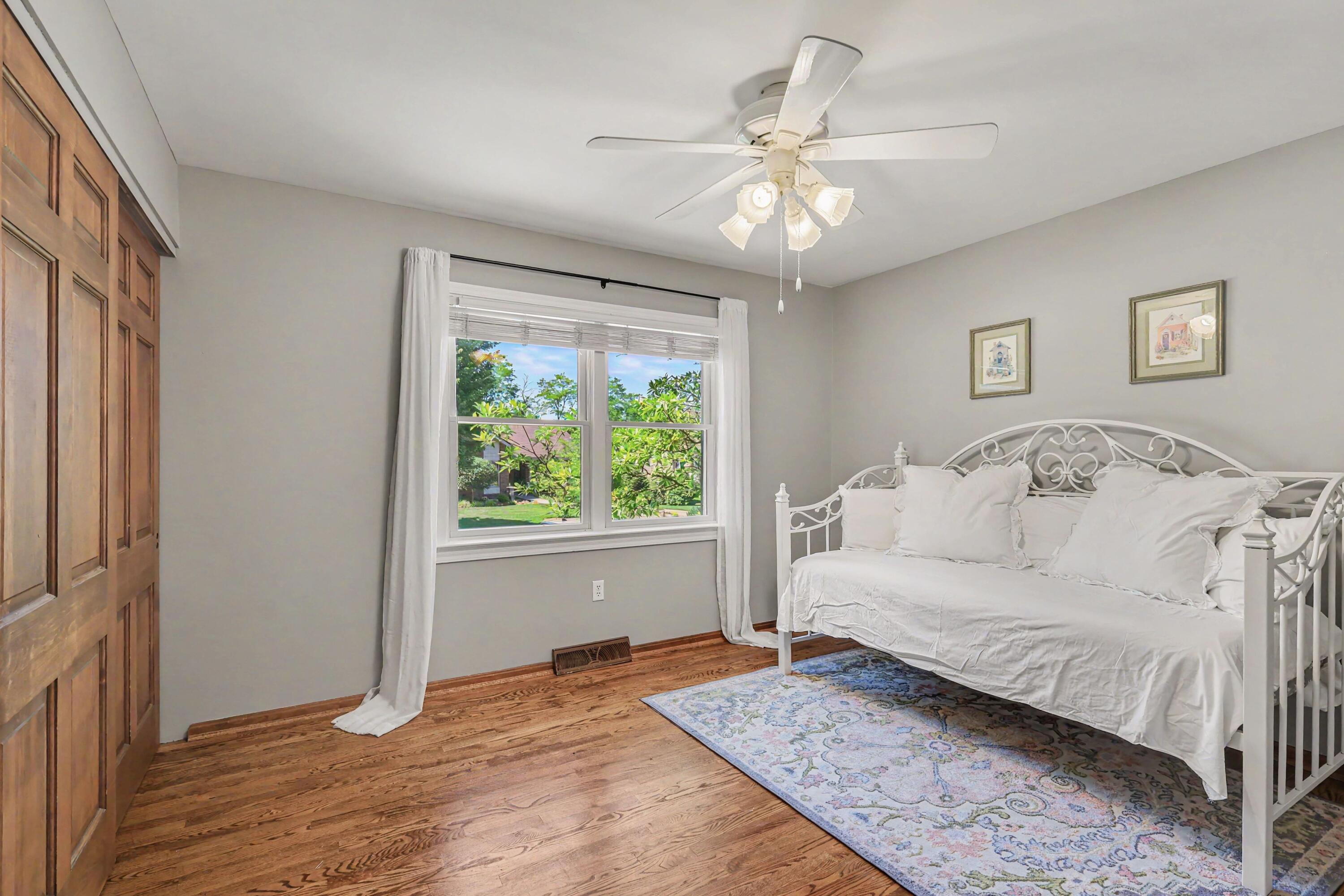 1868 Mount Vernon Drive Property Photo 17