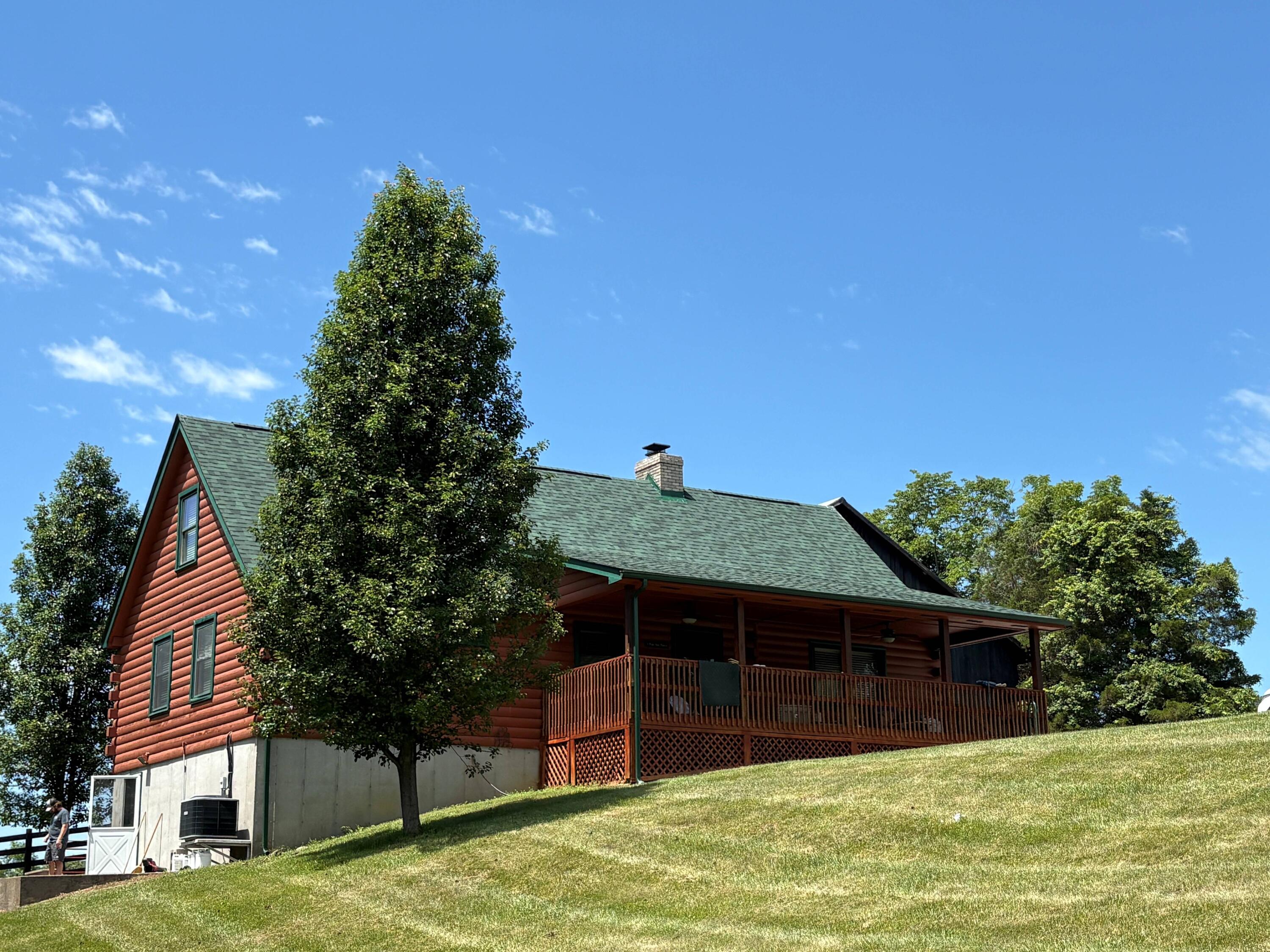 8025 Georgetown Road Property Photo 1