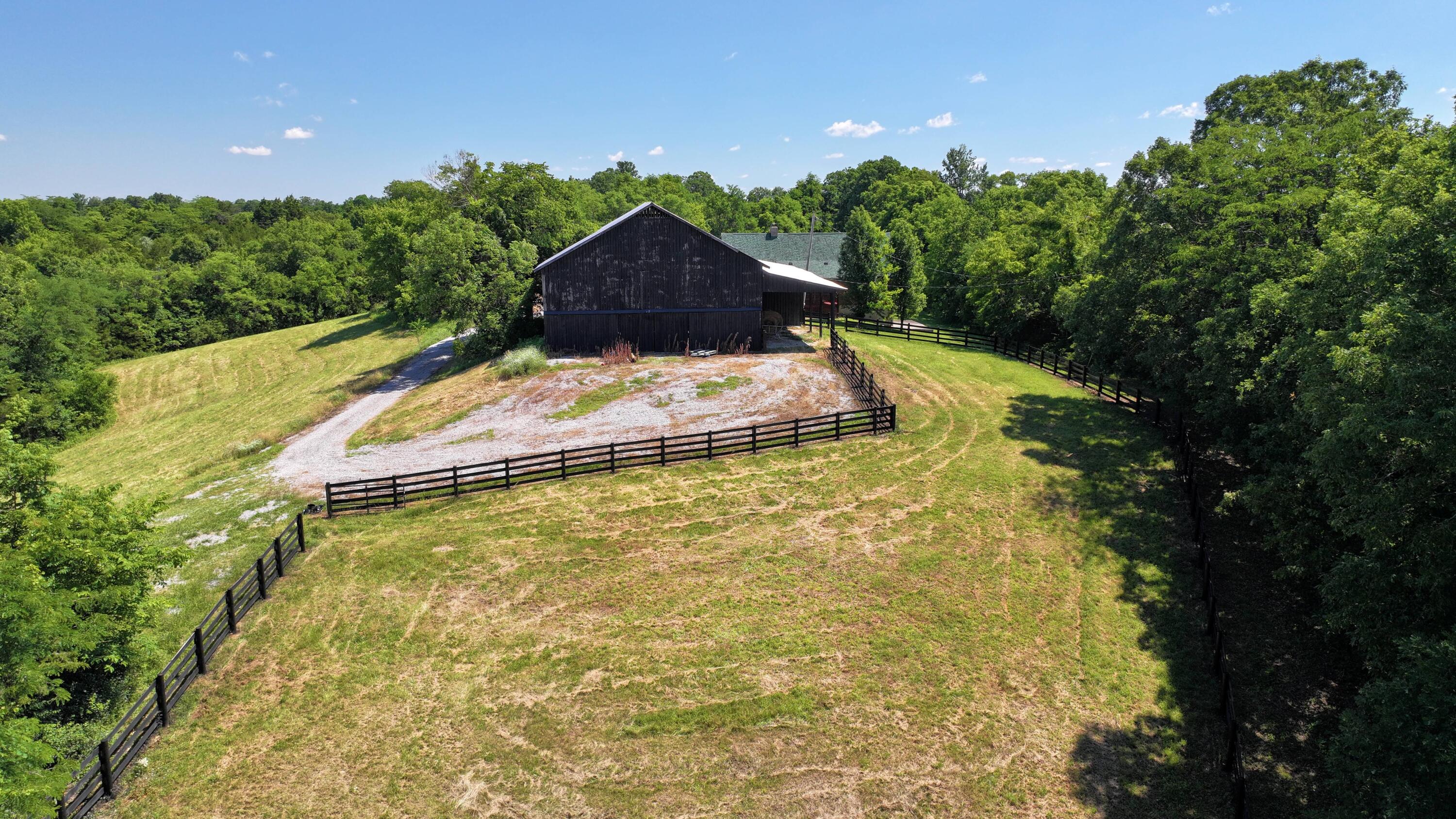 8025 Georgetown Road Property Photo 16
