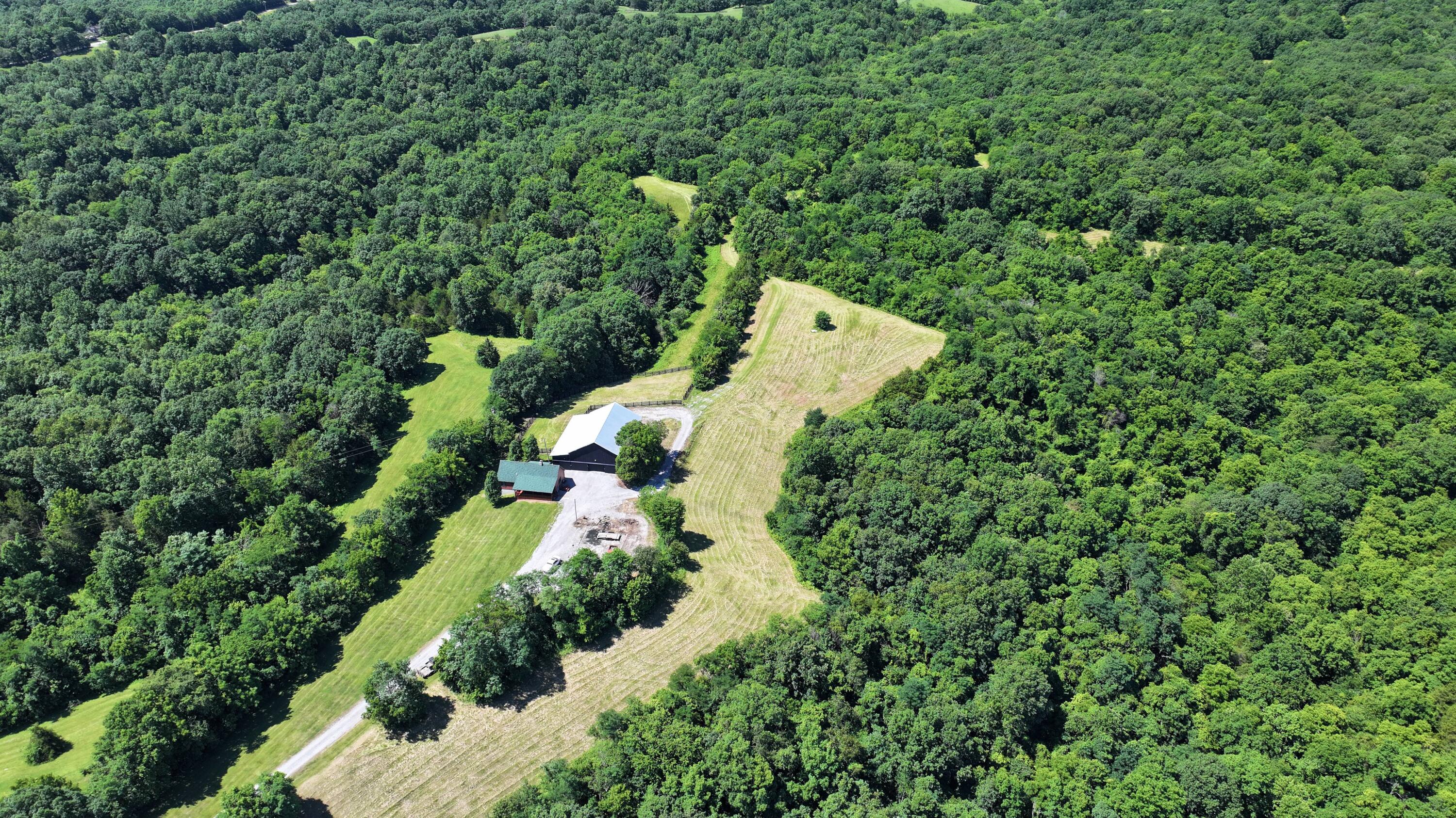 8025 Georgetown Road Property Photo 19