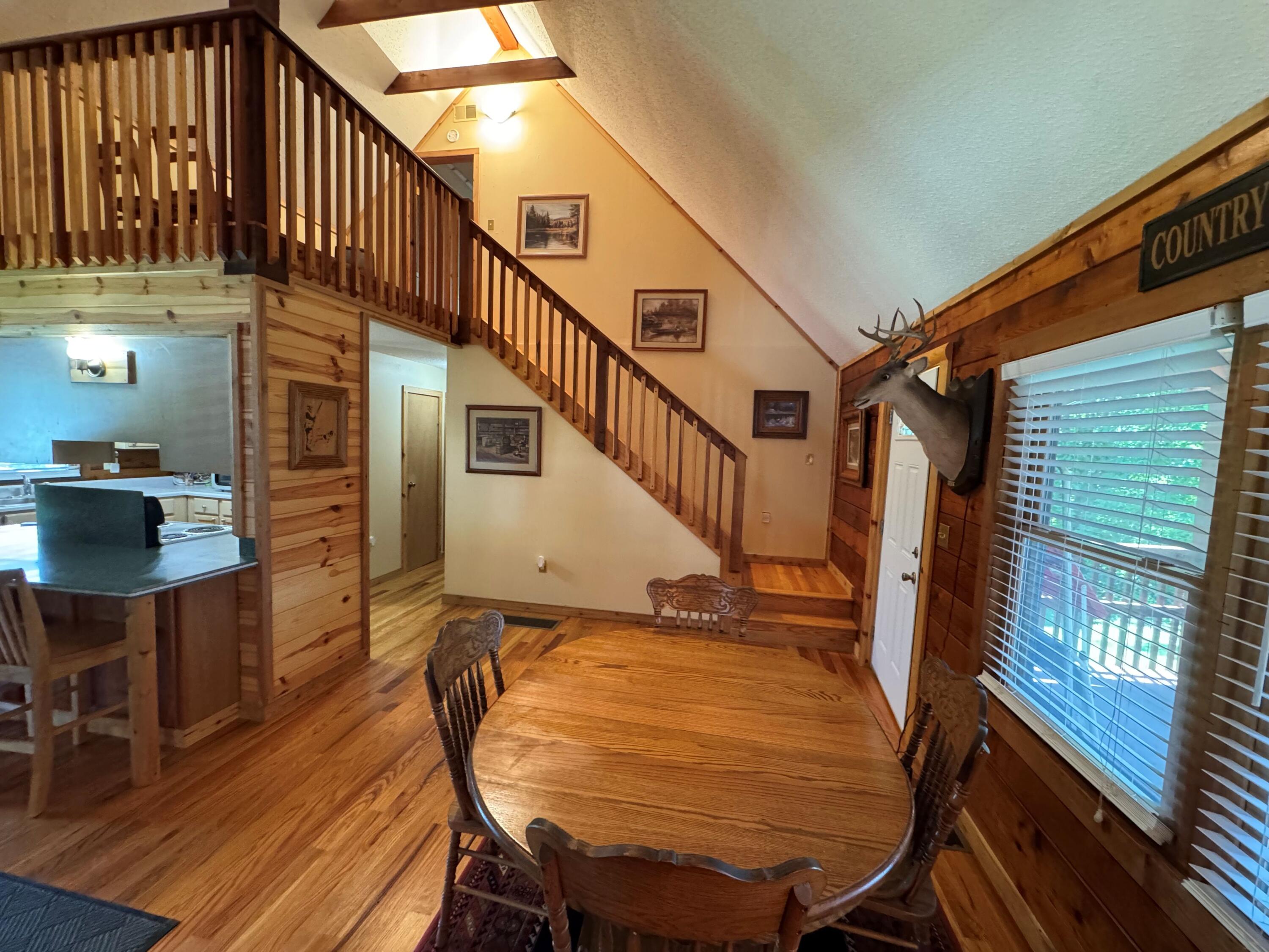8025 Georgetown Road Property Photo 30