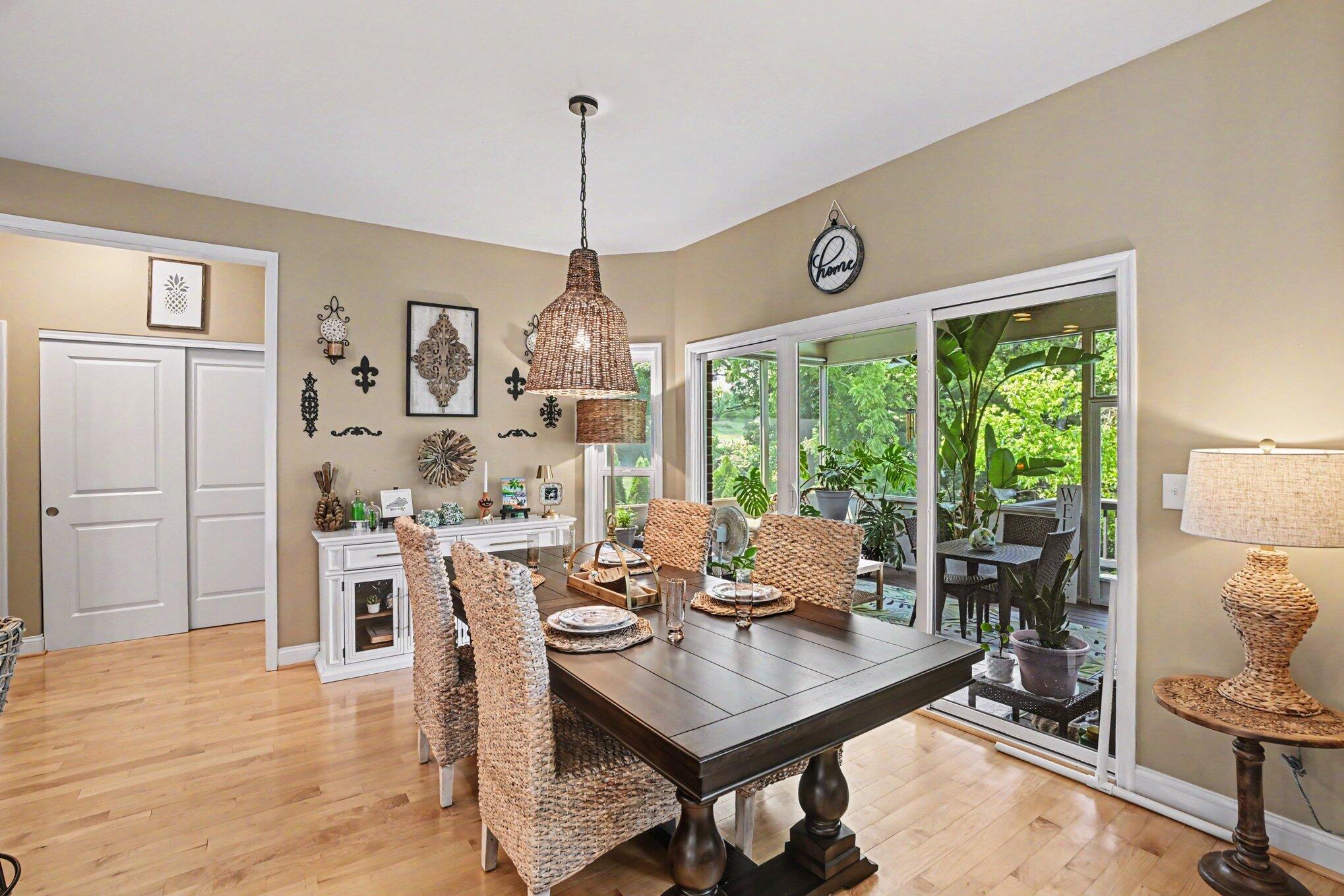 2524 Three Trees Lane Property Photo 13