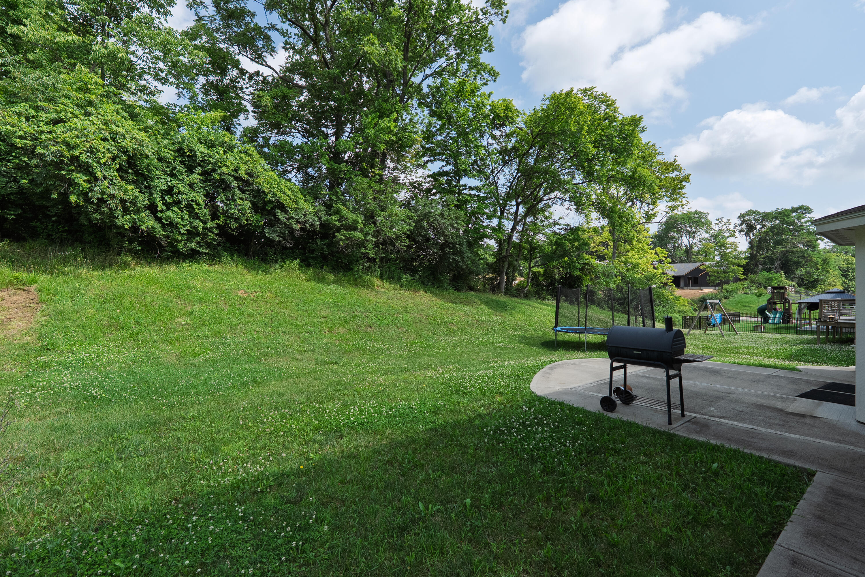 1375 Meadowcrest Circle Property Photo 25