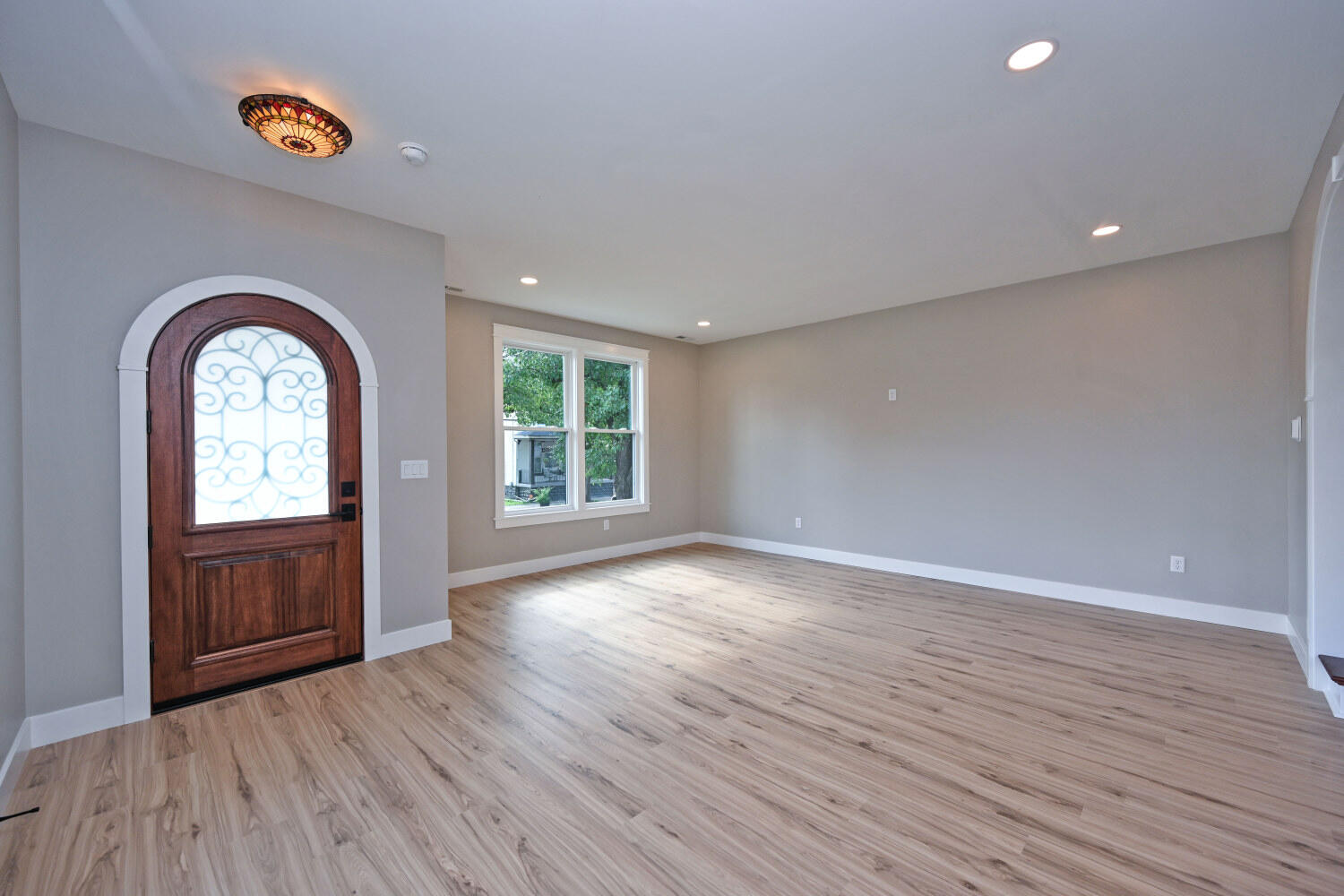 1217 Russell Street Property Photo 7
