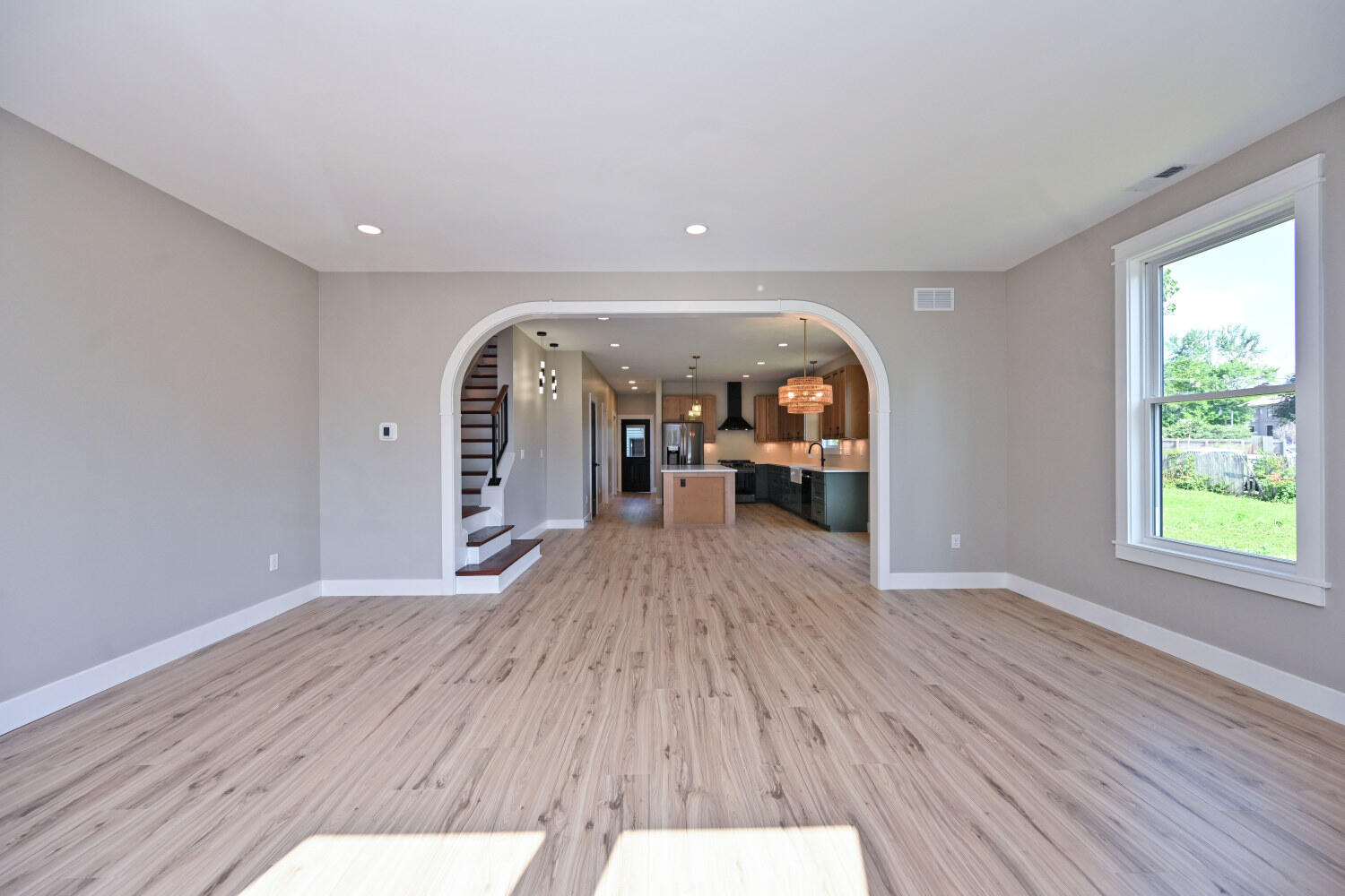 1217 Russell Street Property Photo 11