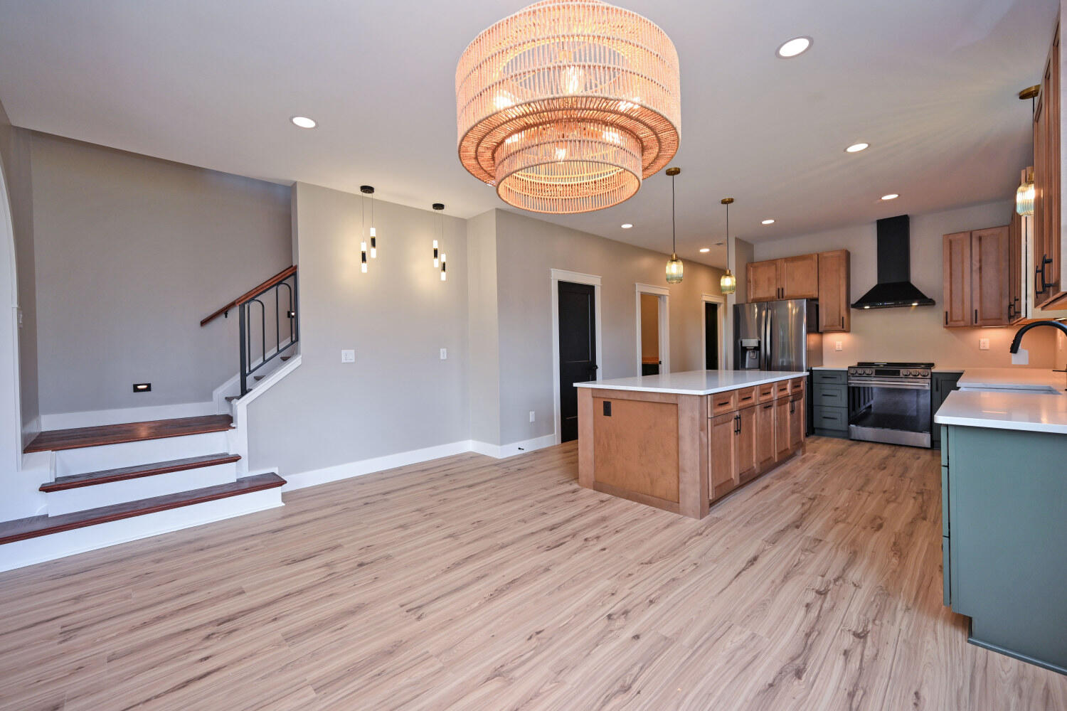 1217 Russell Street Property Photo 14