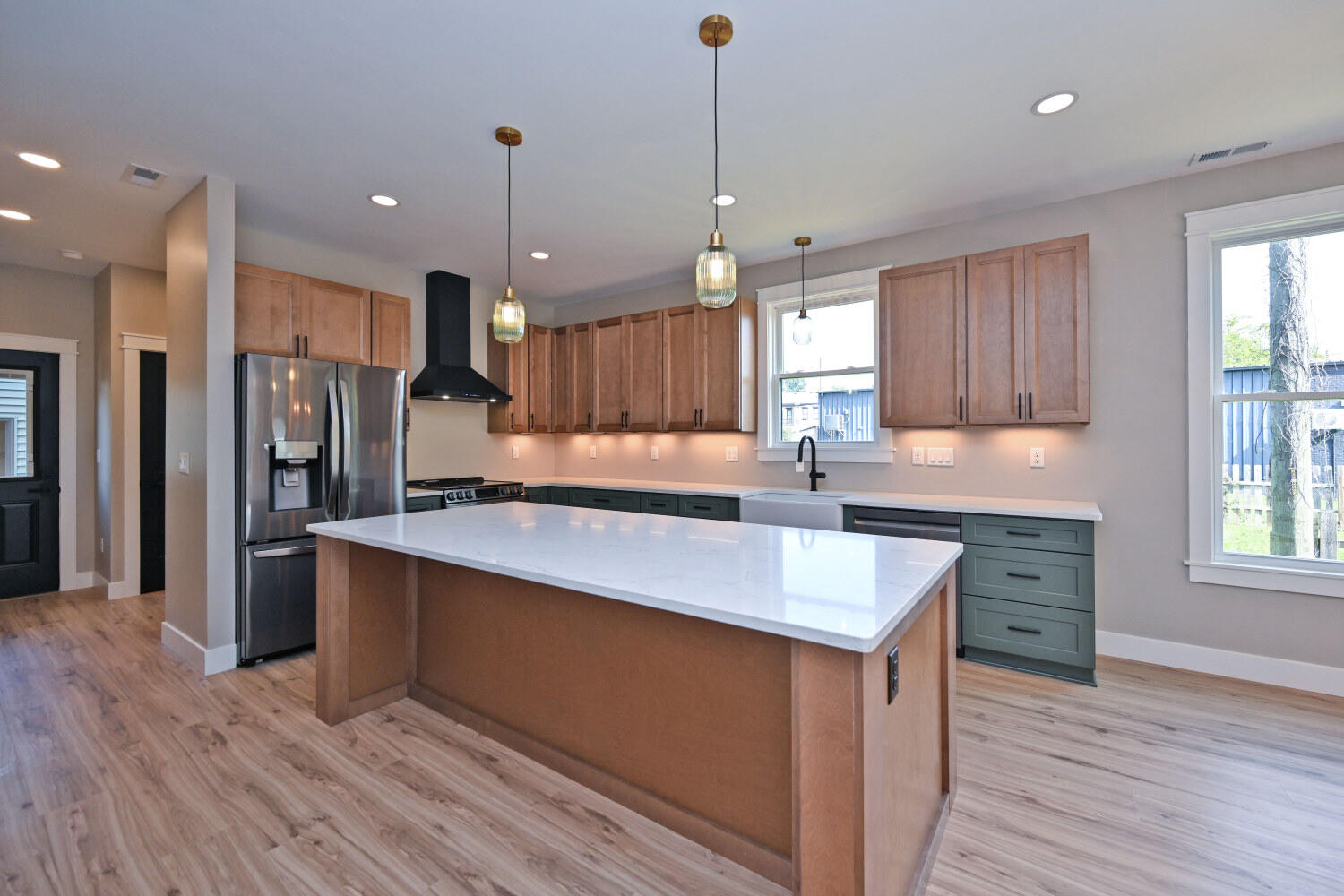 1217 Russell Street Property Photo 16