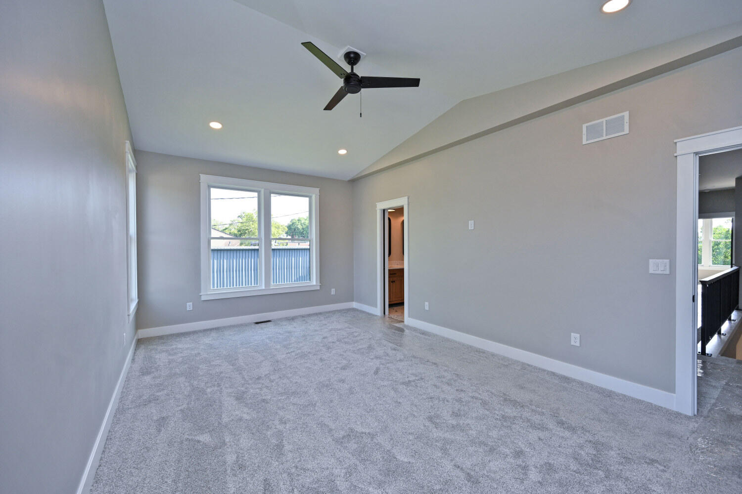 1217 Russell Street Property Photo 27