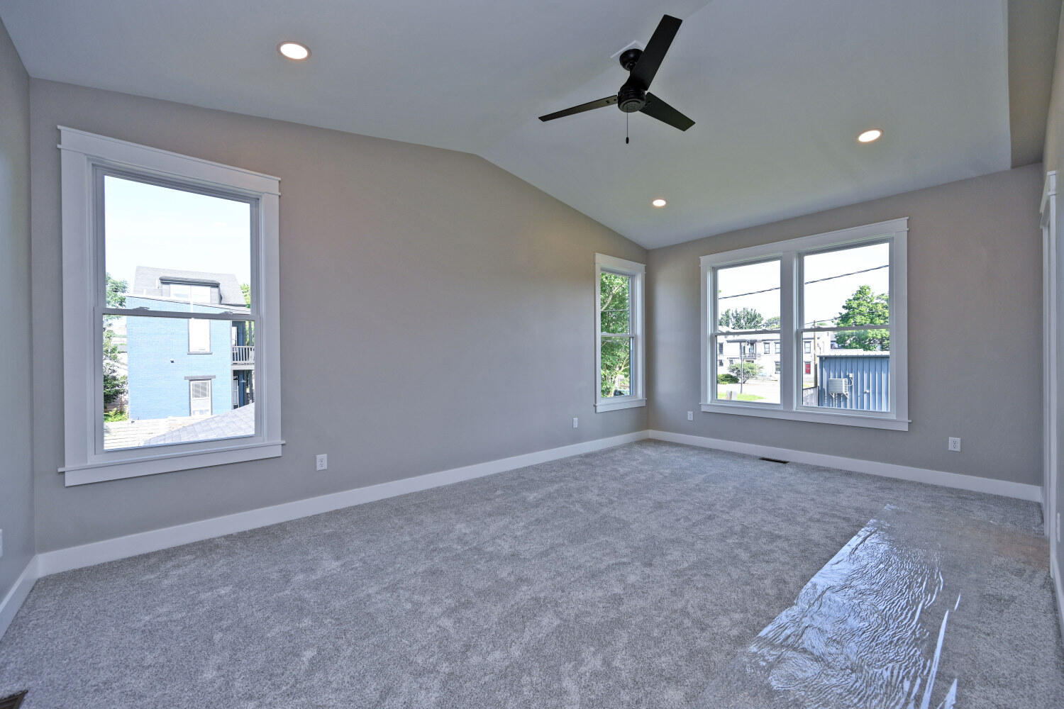 1217 Russell Street Property Photo 28