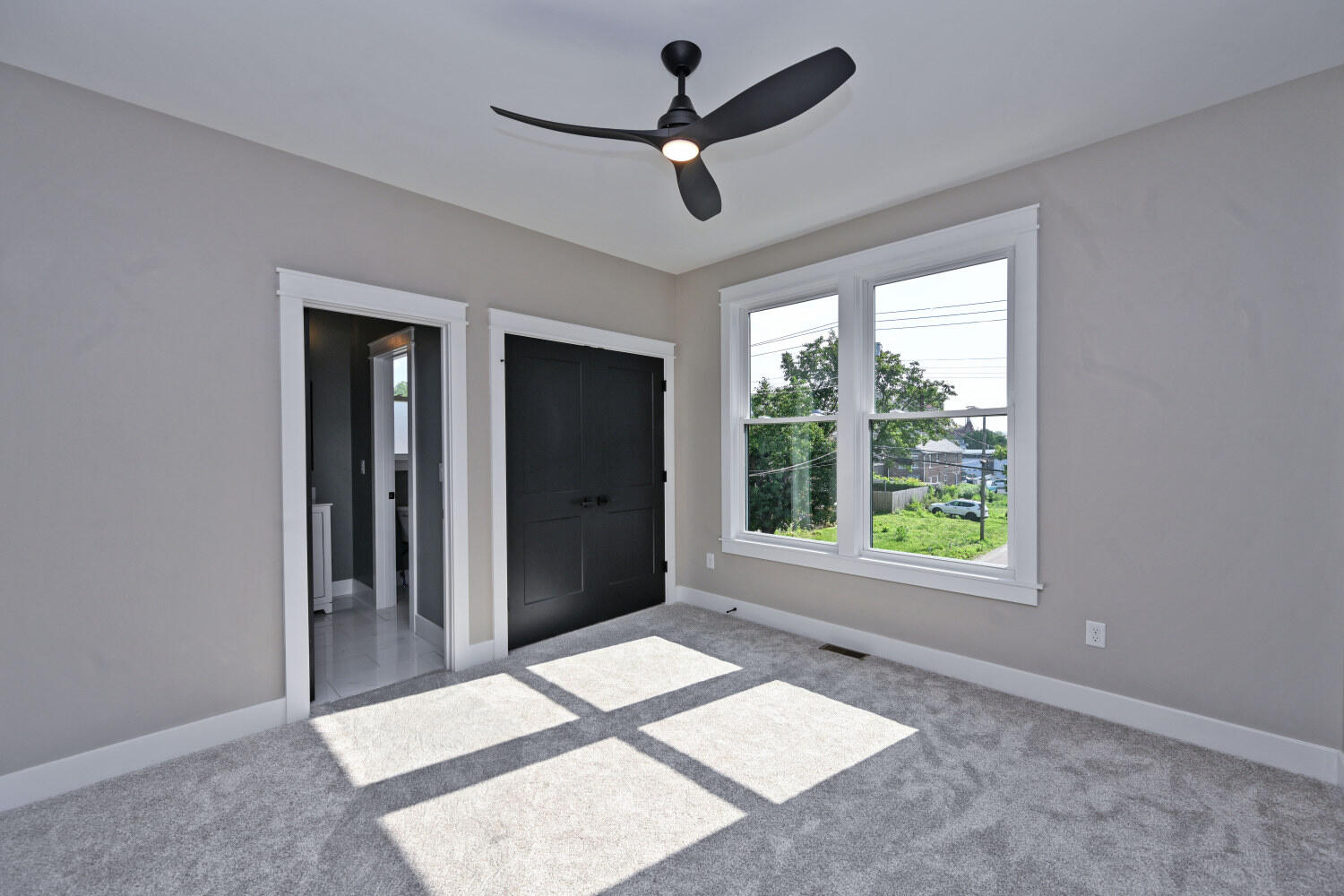 1217 Russell Street Property Photo 41