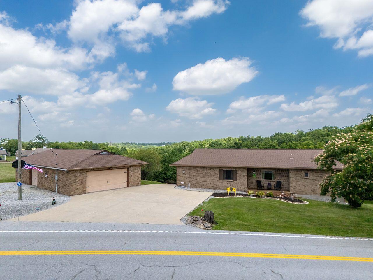 5506 Ky-22 Property Photo 1