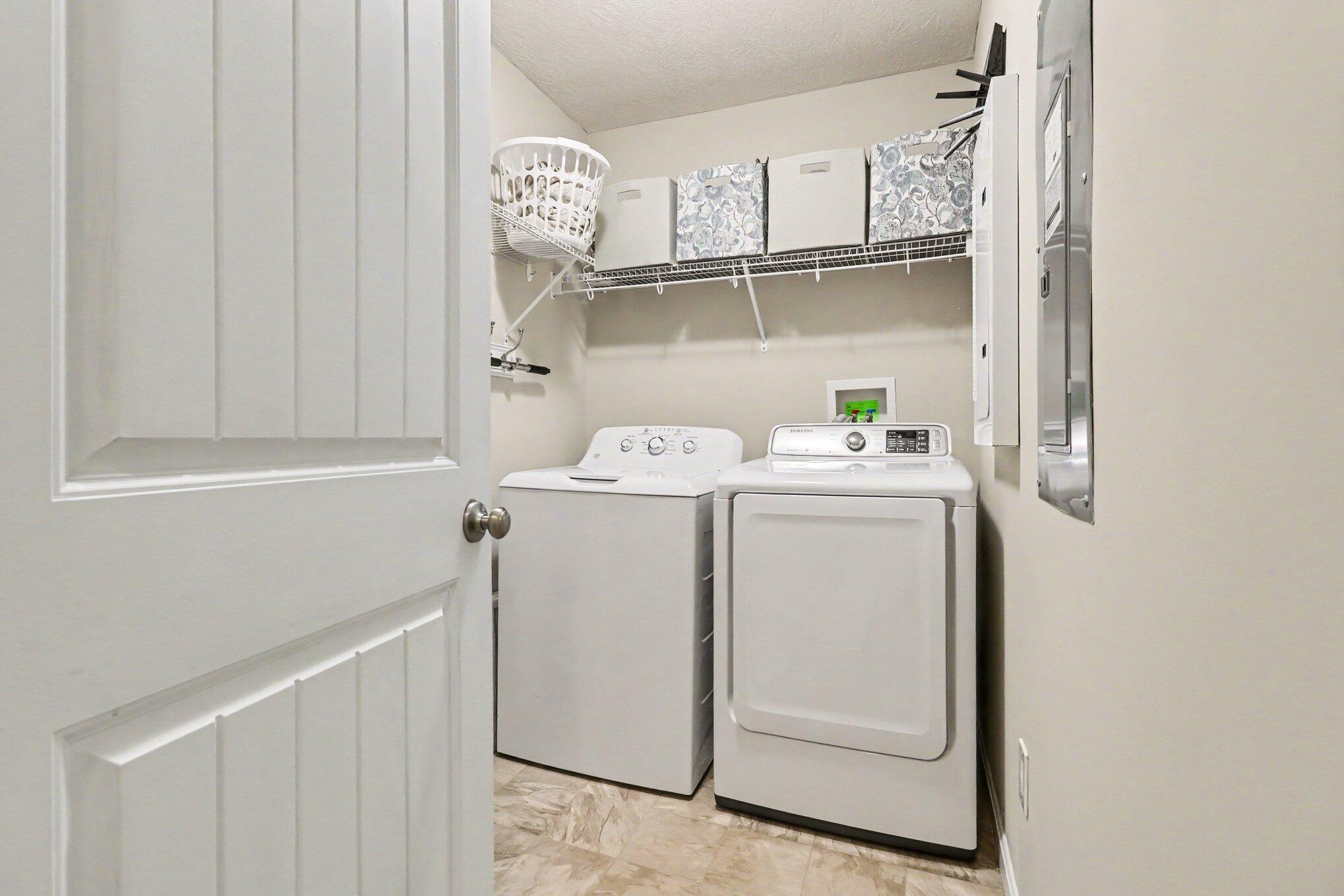 7463 Flintshire Drive Property Photo 14