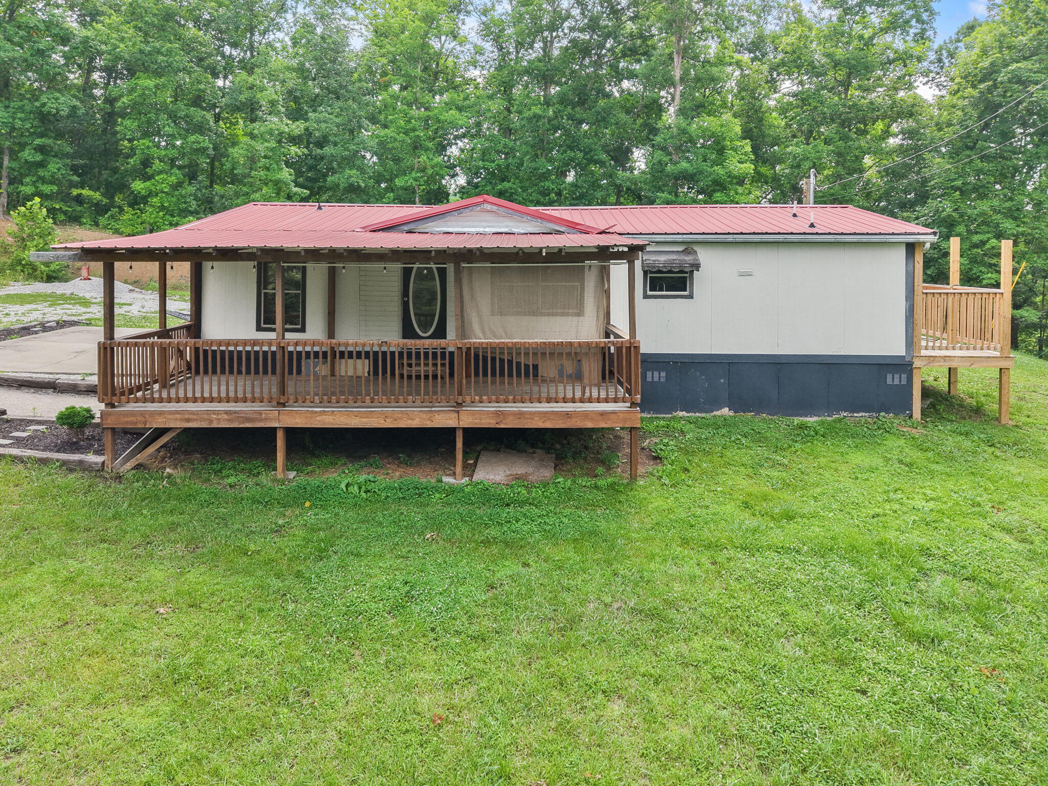 414 Coldiron Hollow
