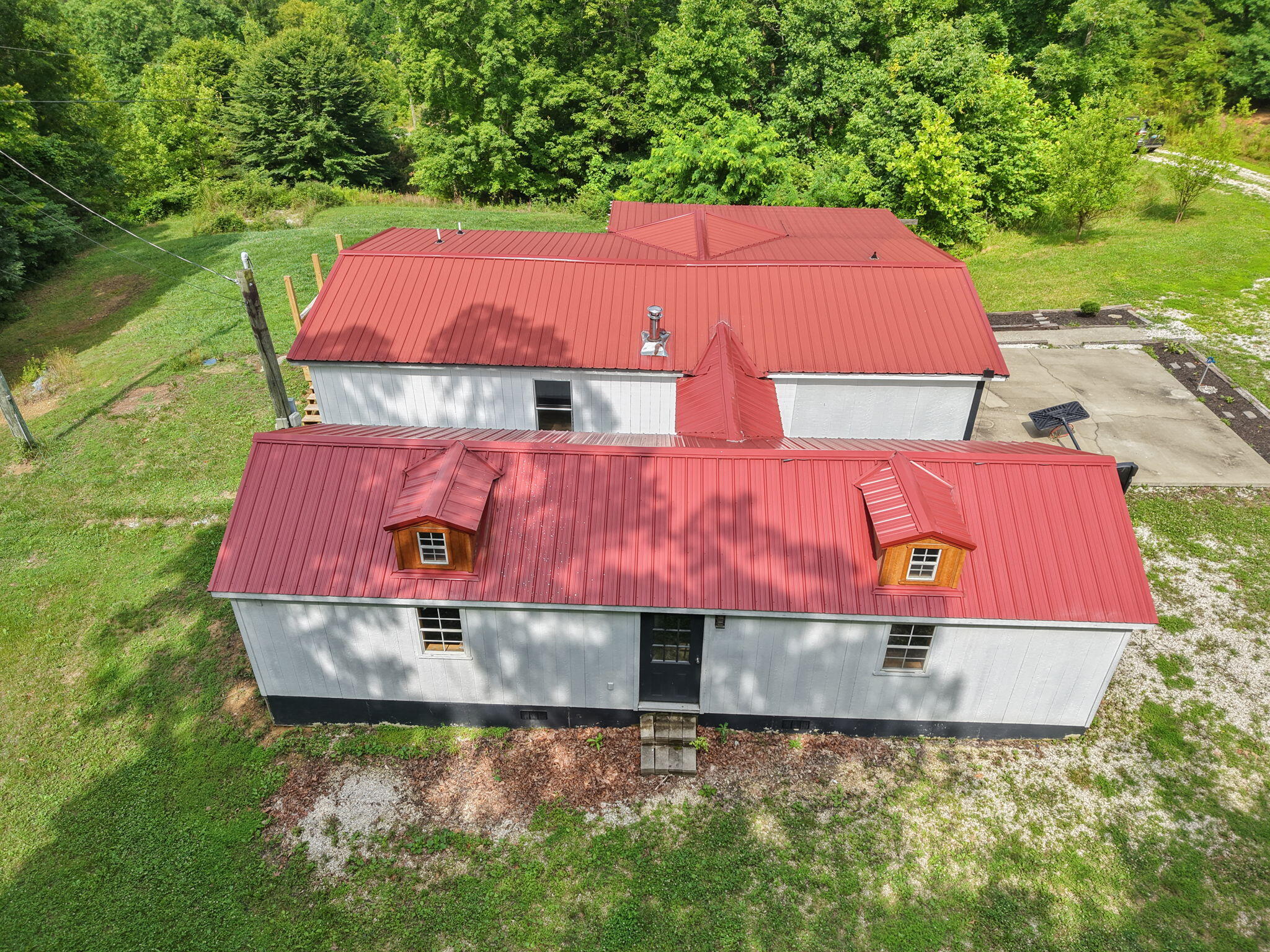 414 Coldiron Hollow Property Photo 8