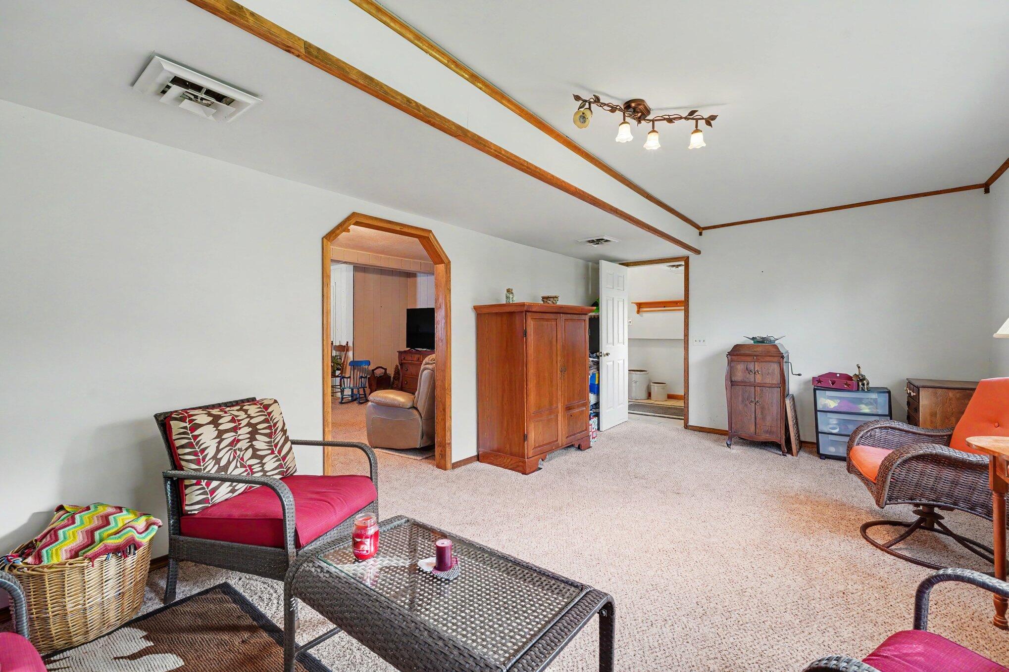 1186 Siry Road Property Photo 7