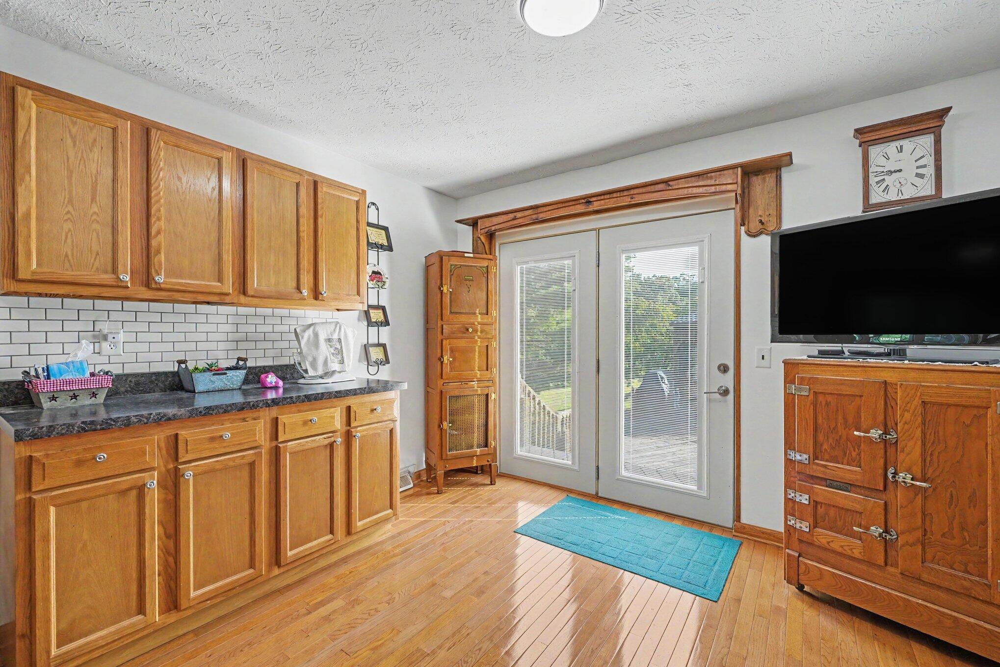1186 Siry Road Property Photo 13
