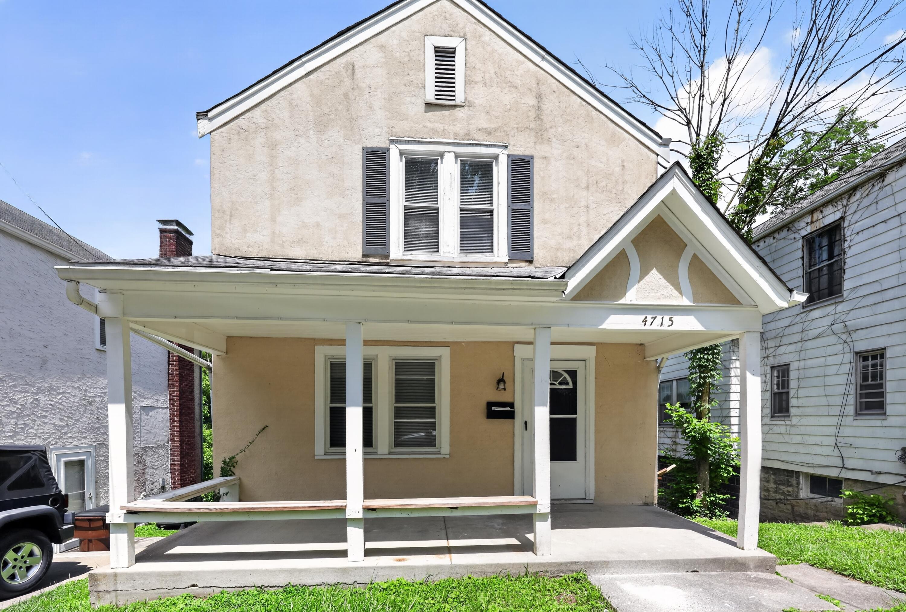 4715 Victory Avenue Property Photo 2