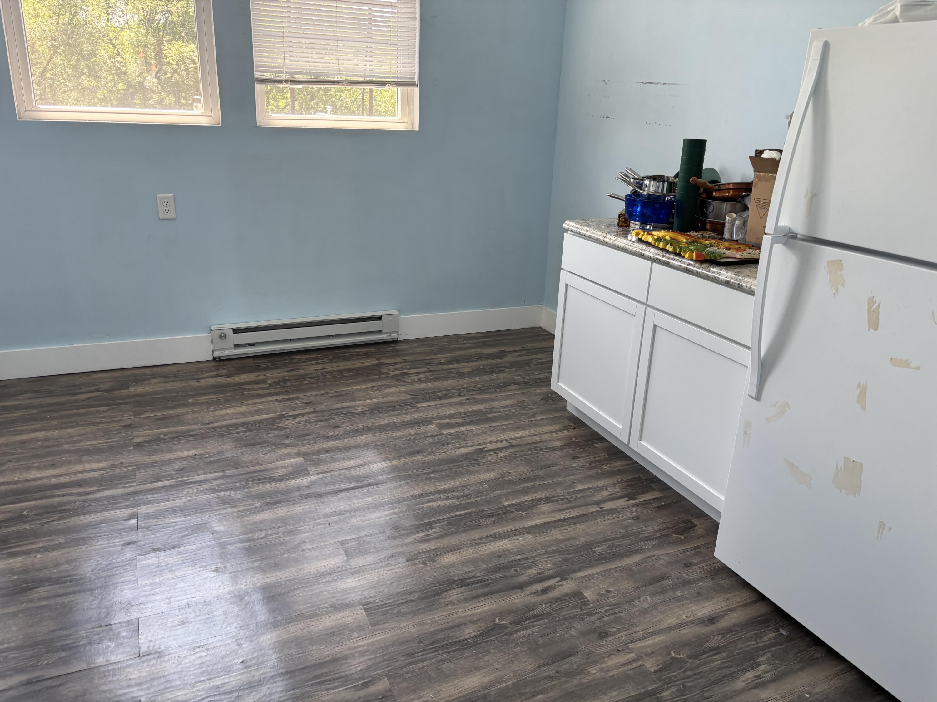 661 W Pike Street Property Photo 5