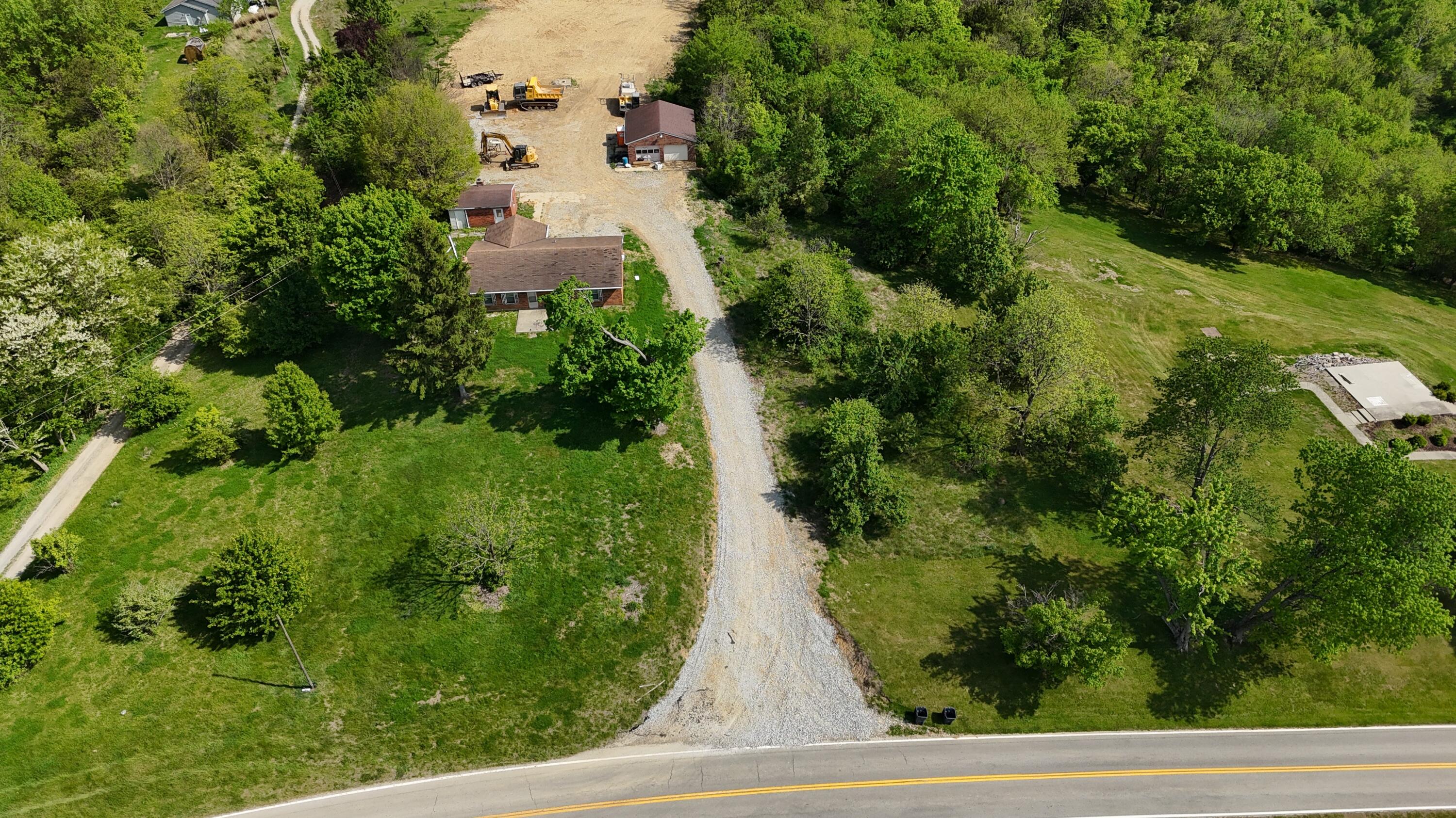 9477 Beech Grove Road Property Photo 2