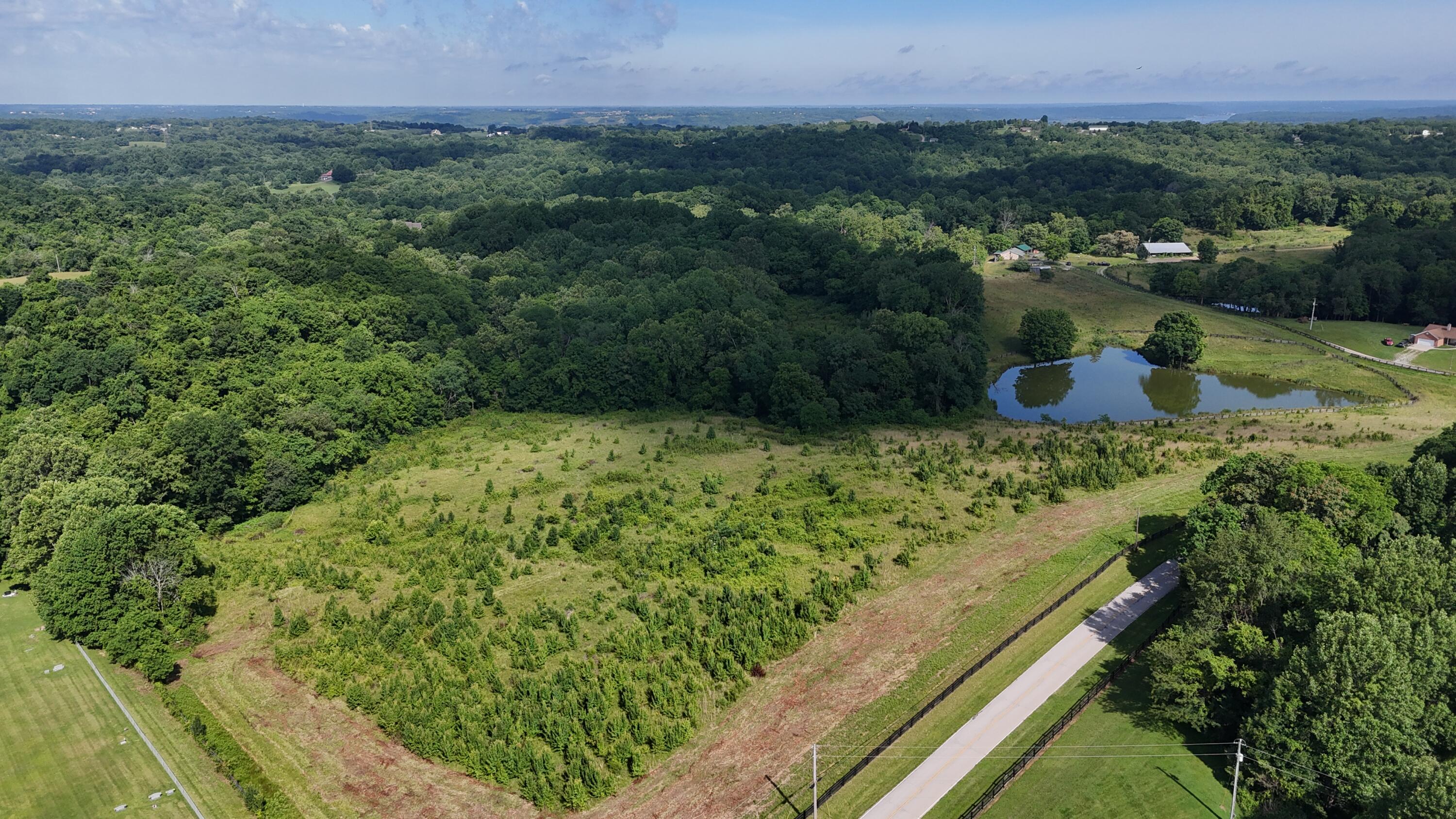9477 Beech Grove Road Property Photo 4