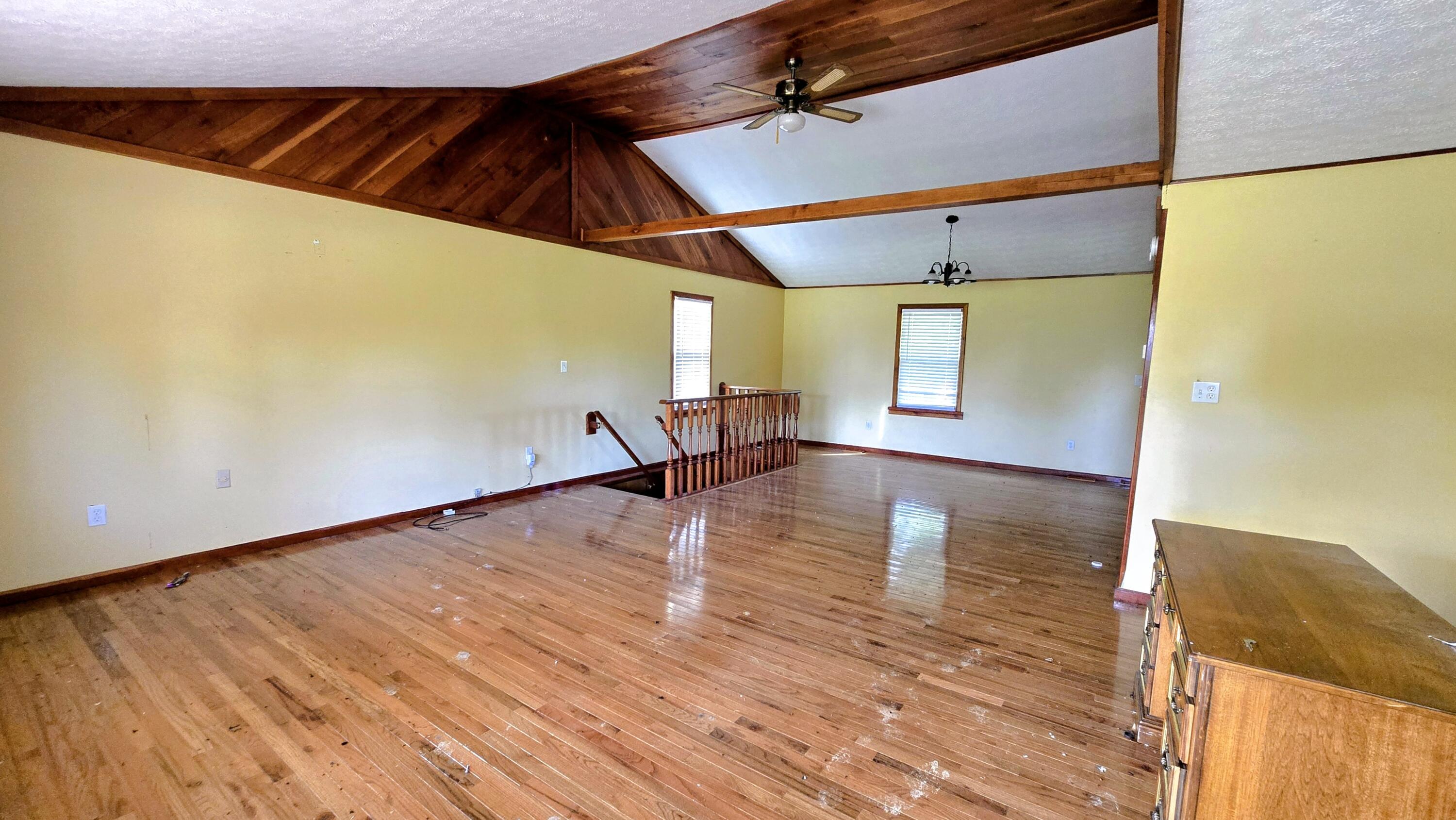 9477 Beech Grove Road Property Photo 10