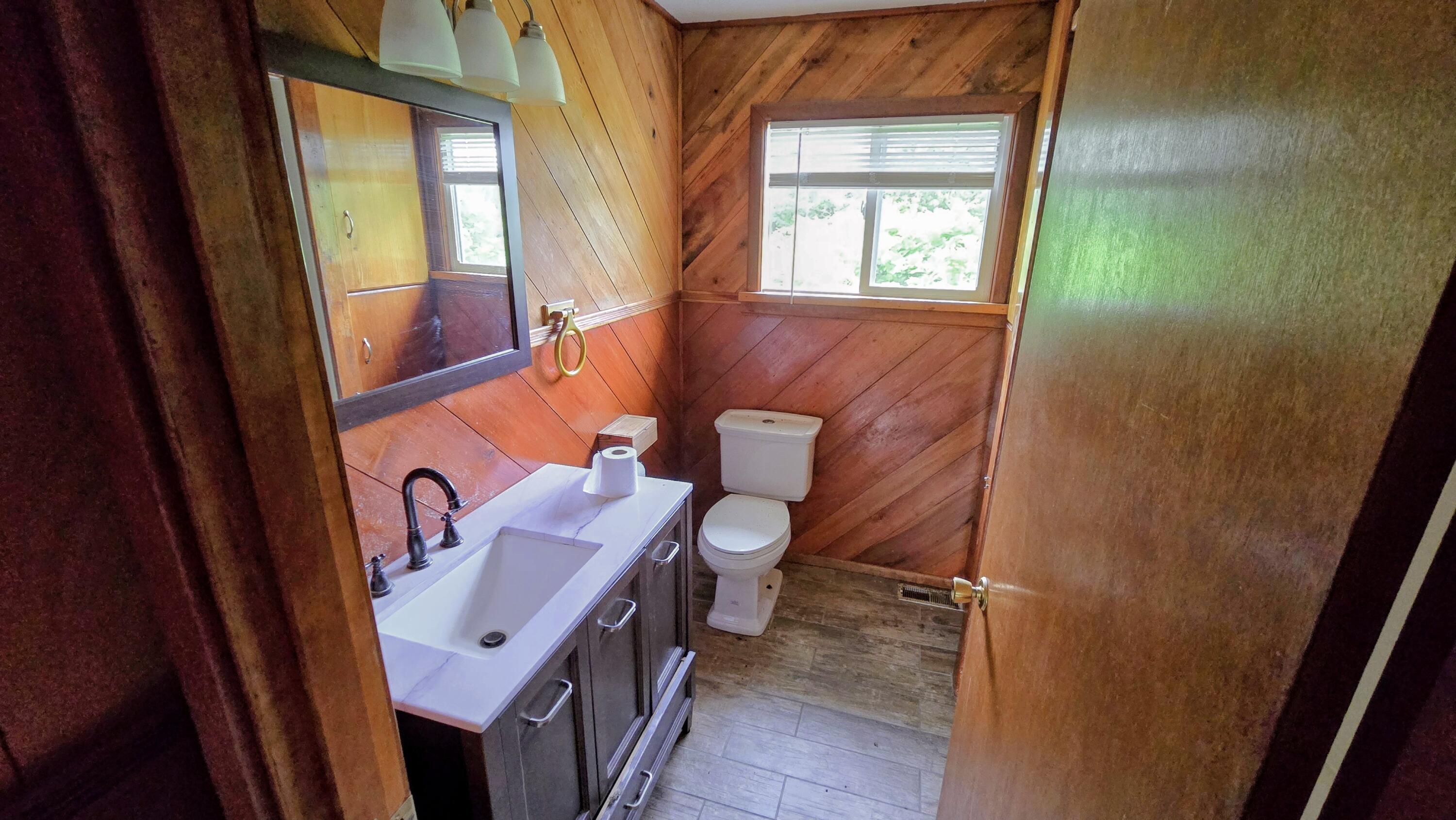 9477 Beech Grove Road Property Photo 13