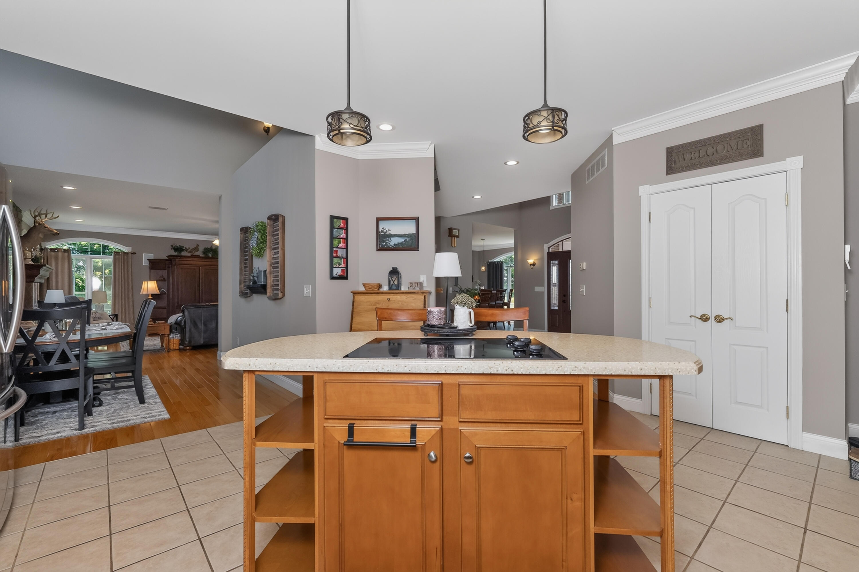 102 Harbour Pointe Drive Property Photo 16