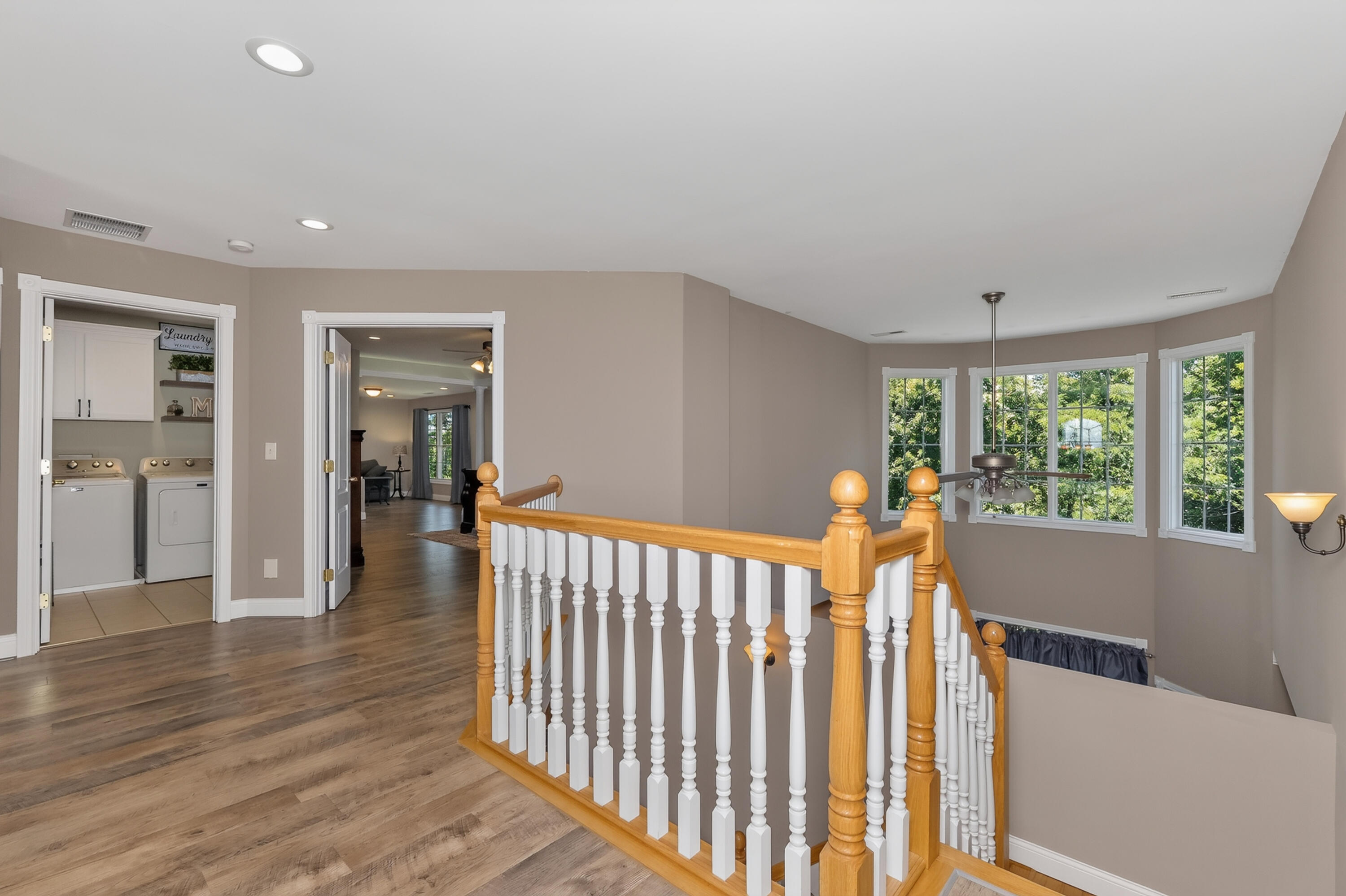 102 Harbour Pointe Drive Property Photo 18