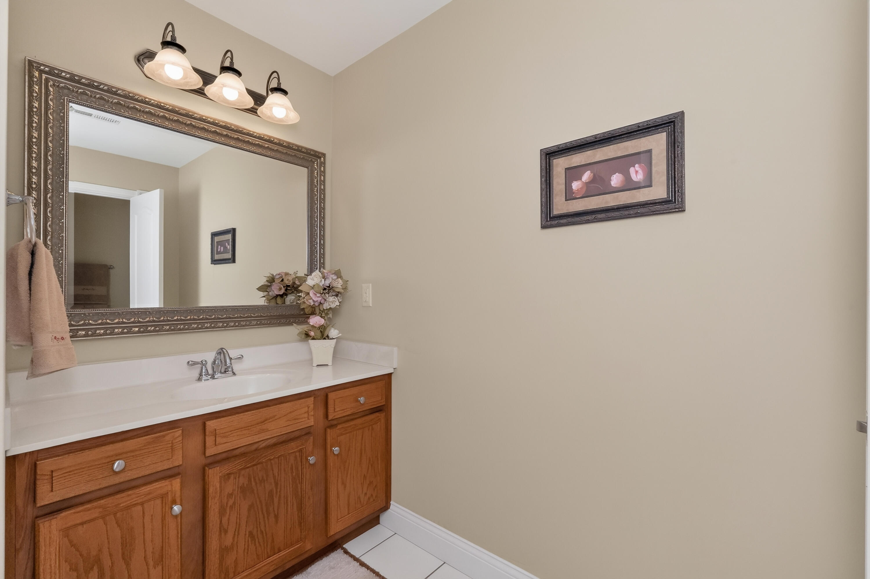 102 Harbour Pointe Drive Property Photo 23