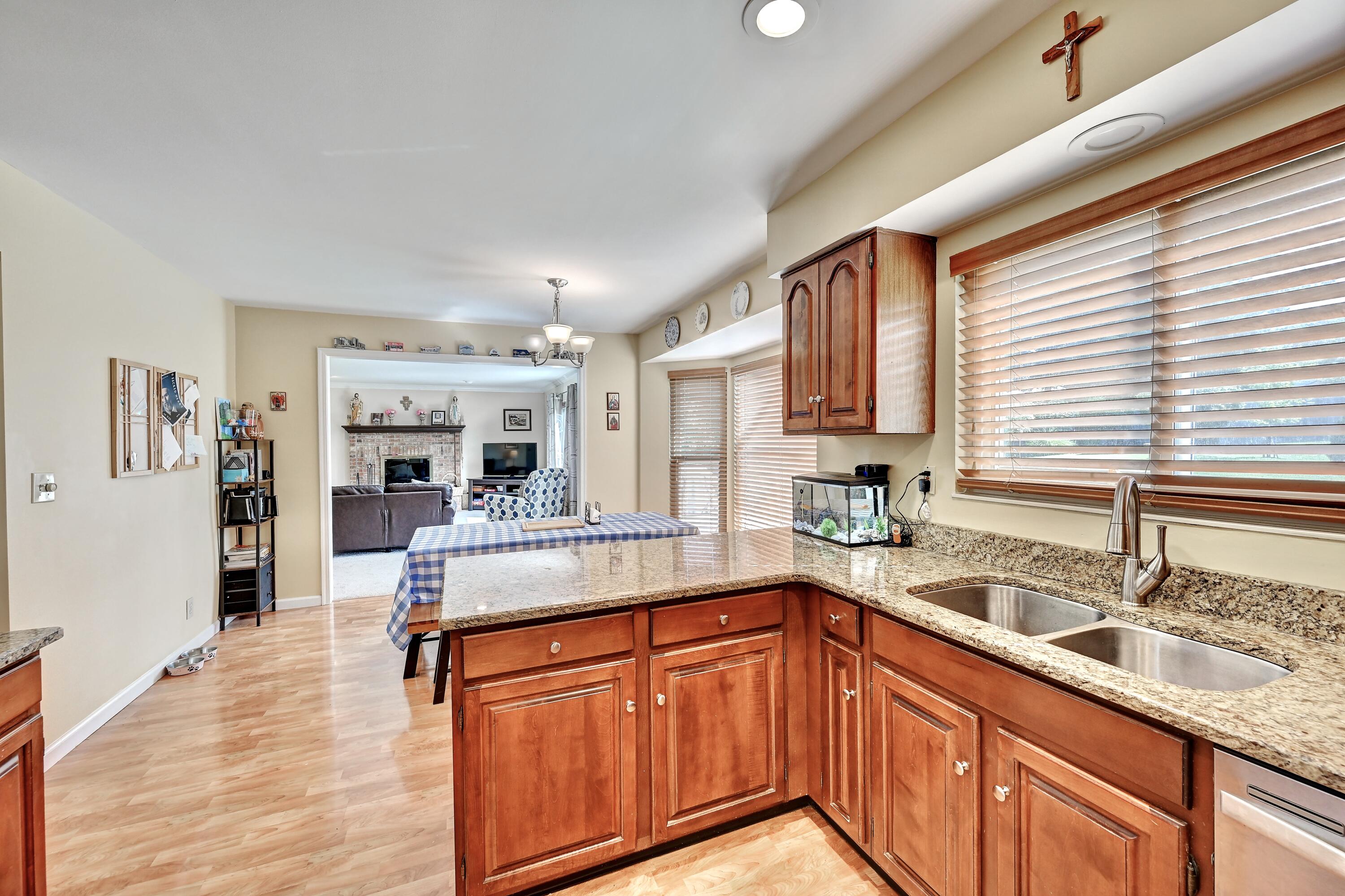 10392 Lanes End Circle Property Photo 10