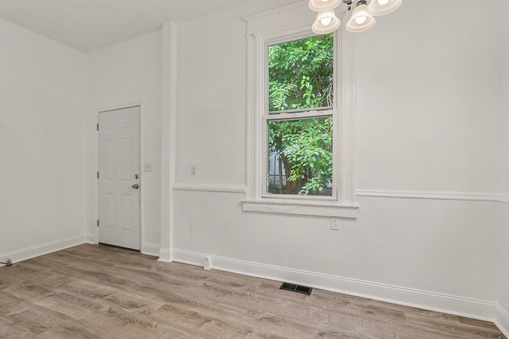 1825 Scott Boulevard Property Photo 7