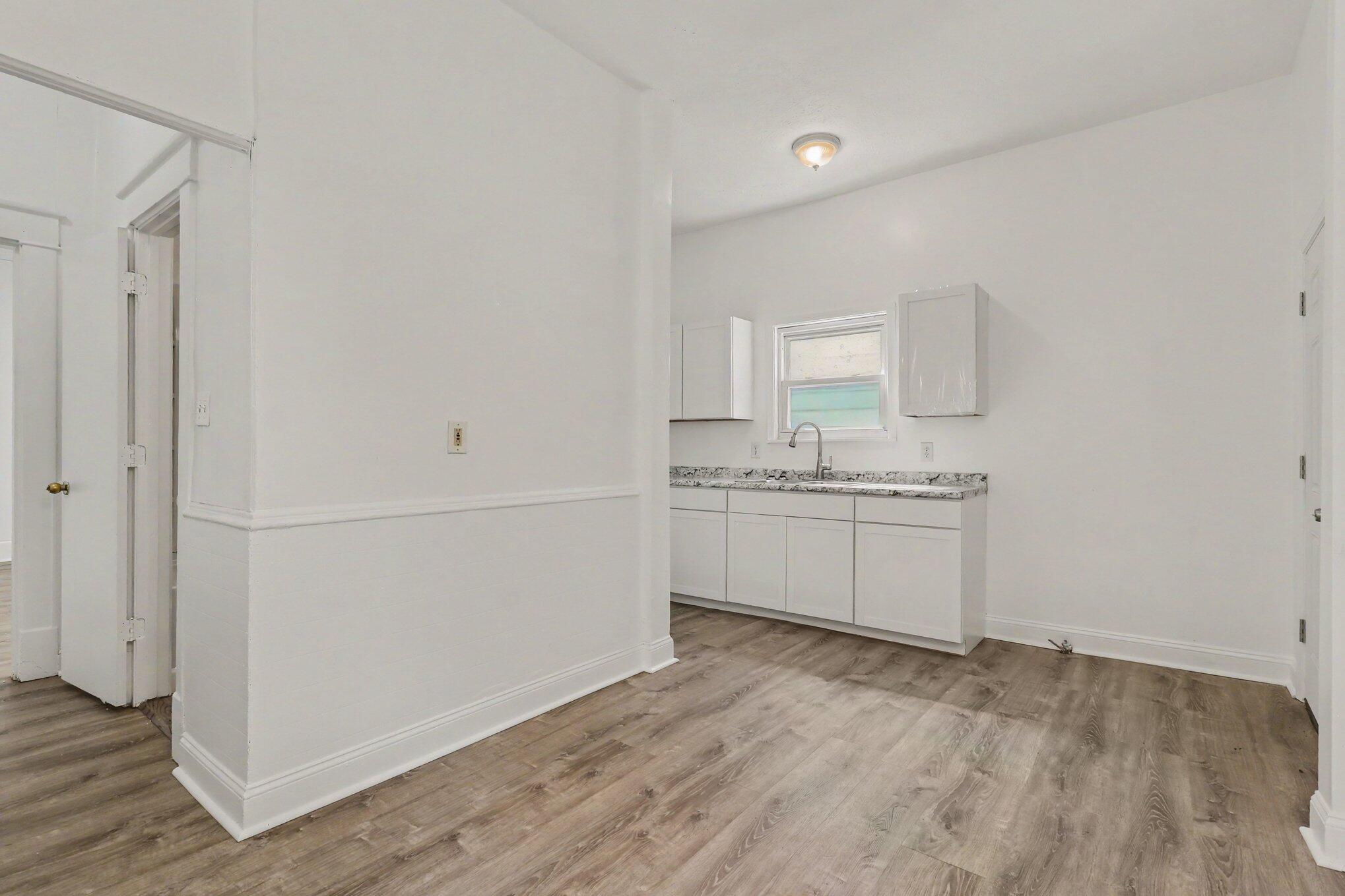 1825 Scott Boulevard Property Photo 9
