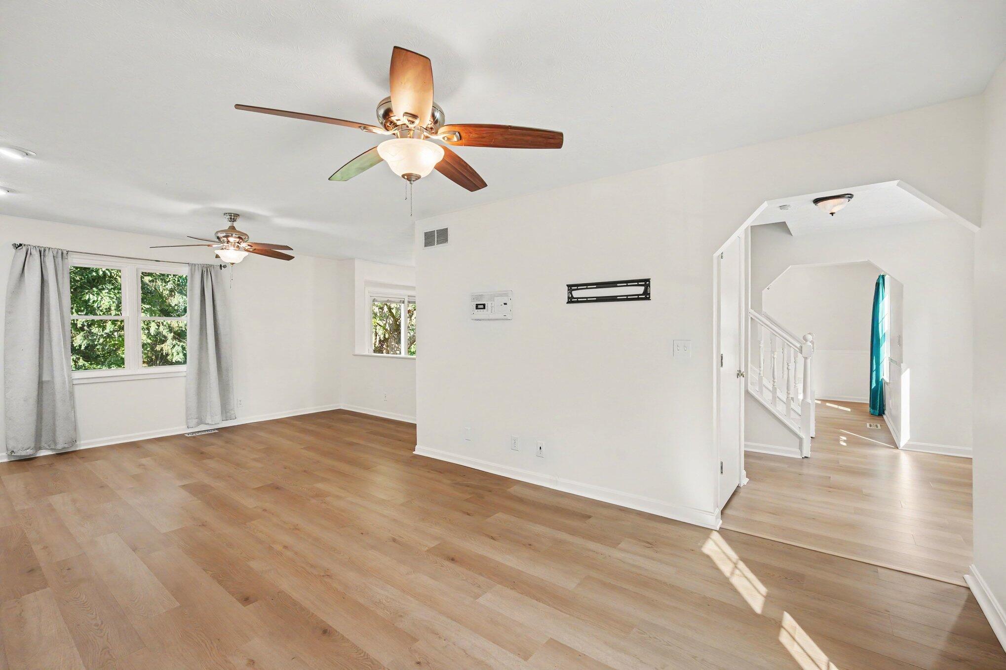 7412 Indian Ridge Way Property Photo 5