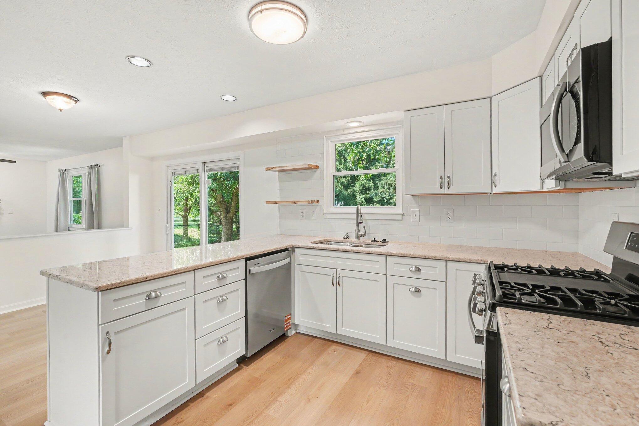 7412 Indian Ridge Way Property Photo 14