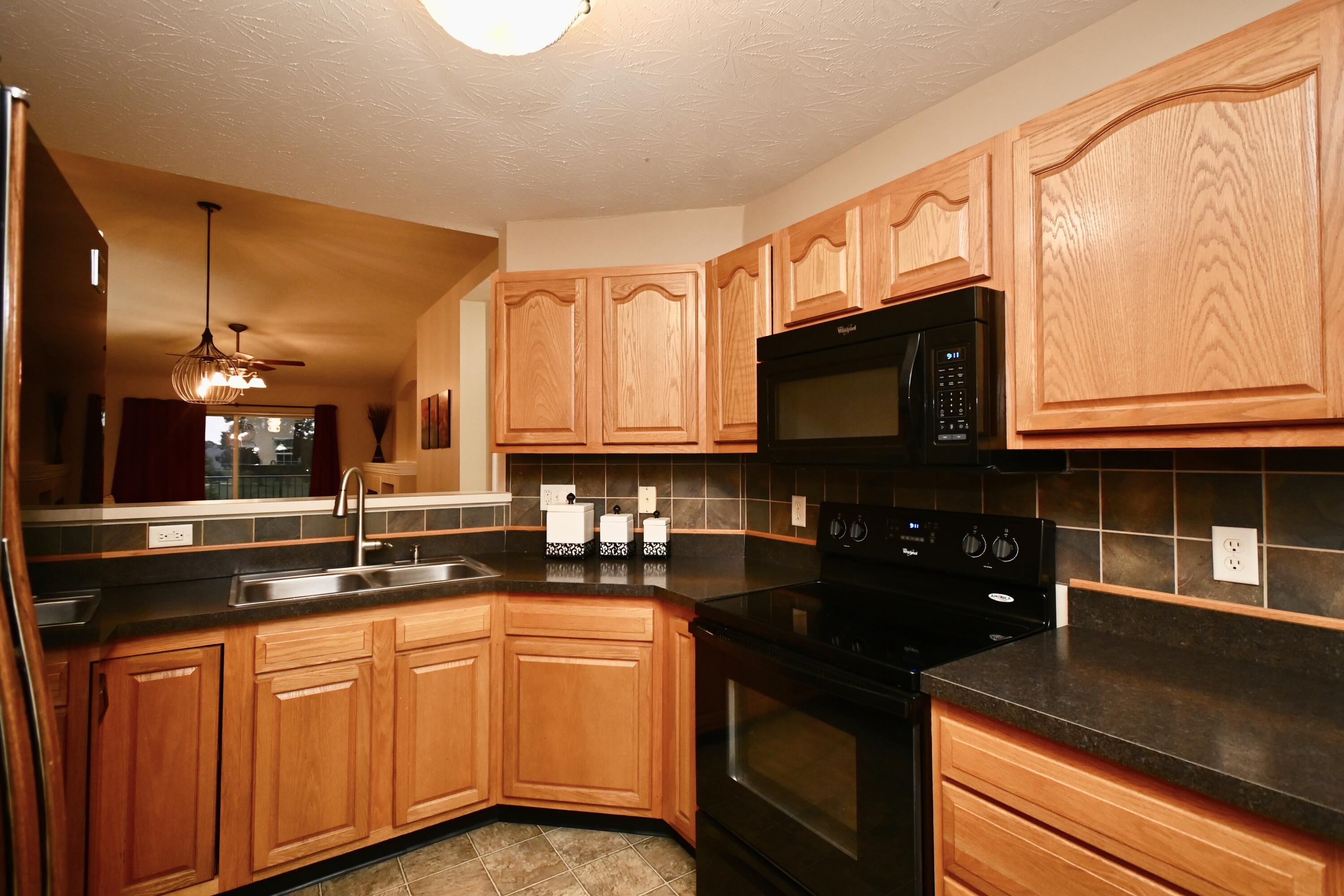 1840 Mimosa Trail Property Photo 9