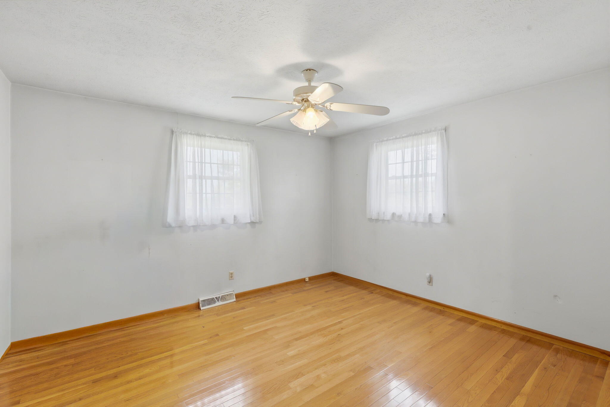 525 Chipman Ridge Road Property Photo 17