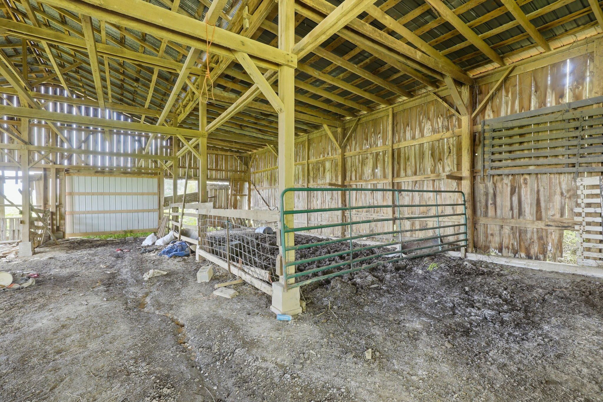 525 Chipman Ridge Road Property Photo 32