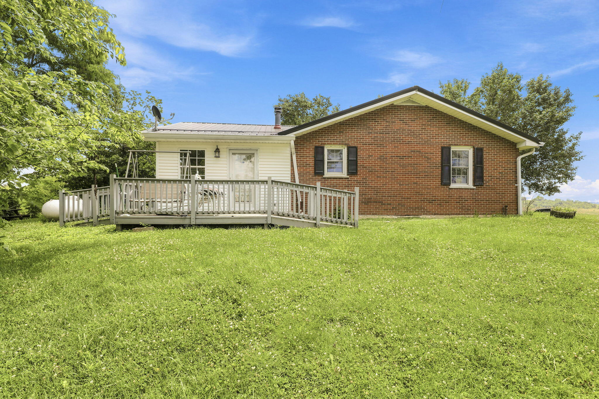 525 Chipman Ridge Road Property Photo 34