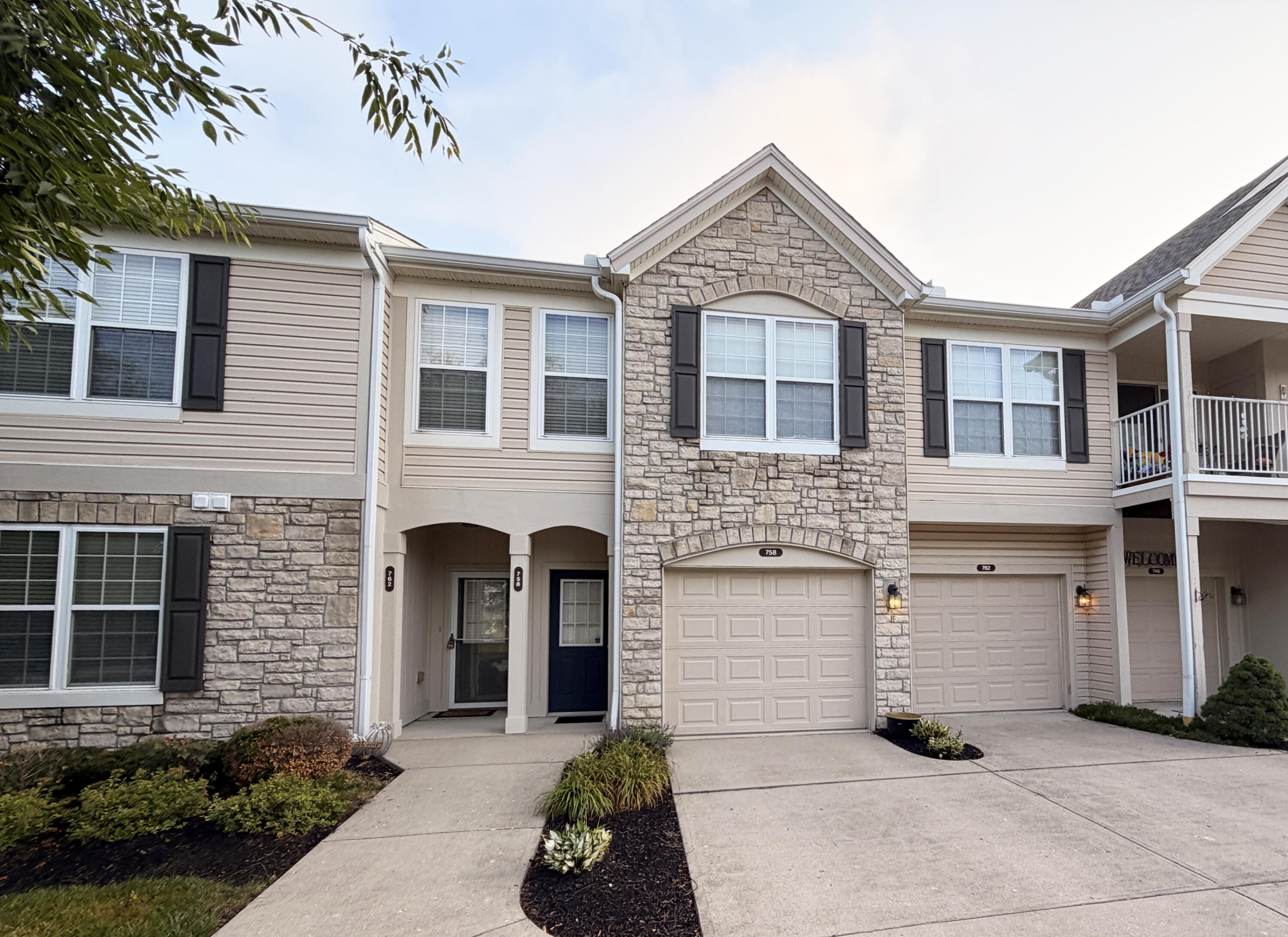 762 Cantering Hills Way Property Photo 1