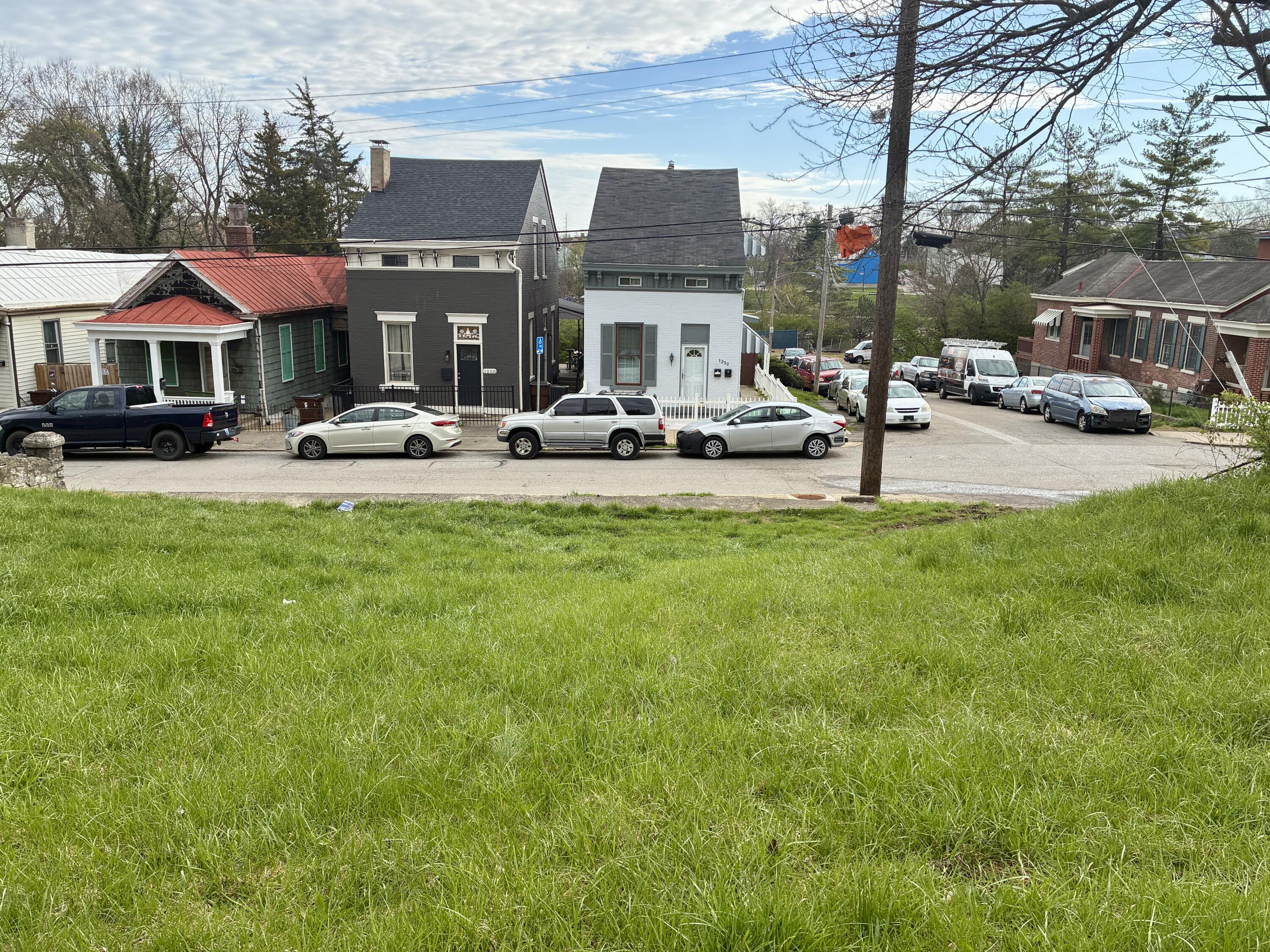 701 - 709 Hinde Street Property Photo 3