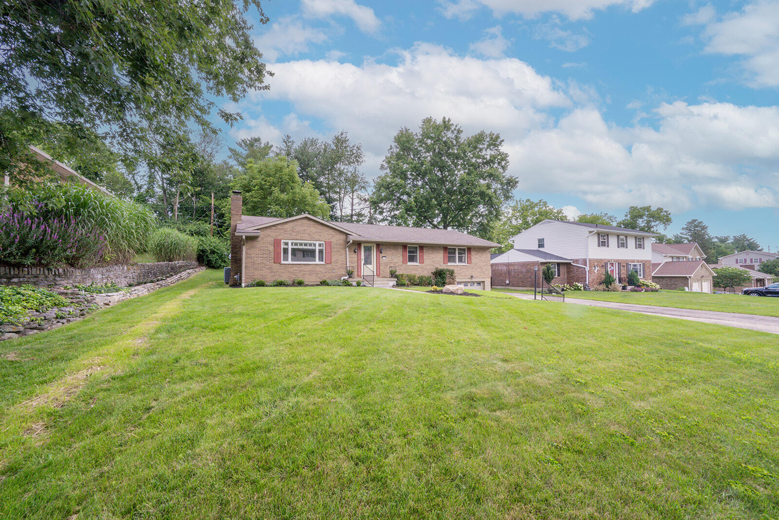 2930 Campus Drive Property Photo 5